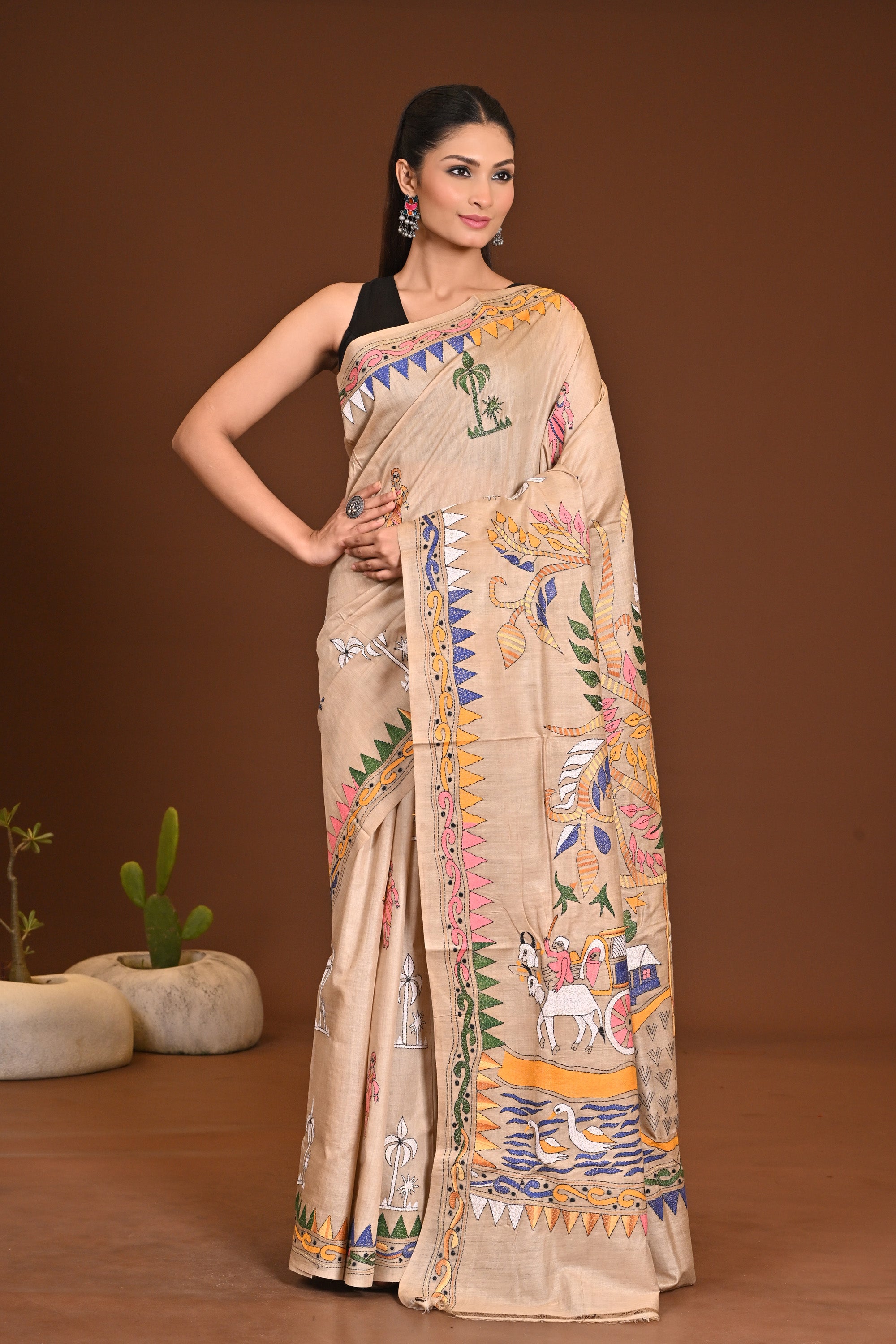 Gachi Silk Hand Embroidered Kantha Saree Beige Thumbnail