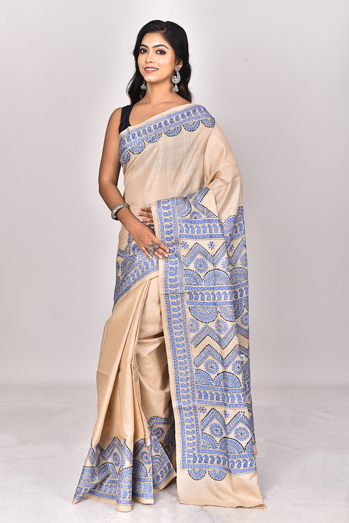 GACHI SILK KANTHA SAREE Thumbnail
