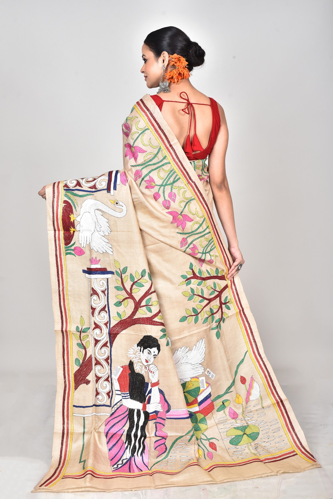 GACHI SILK KANTHA SAREE Thumbnail