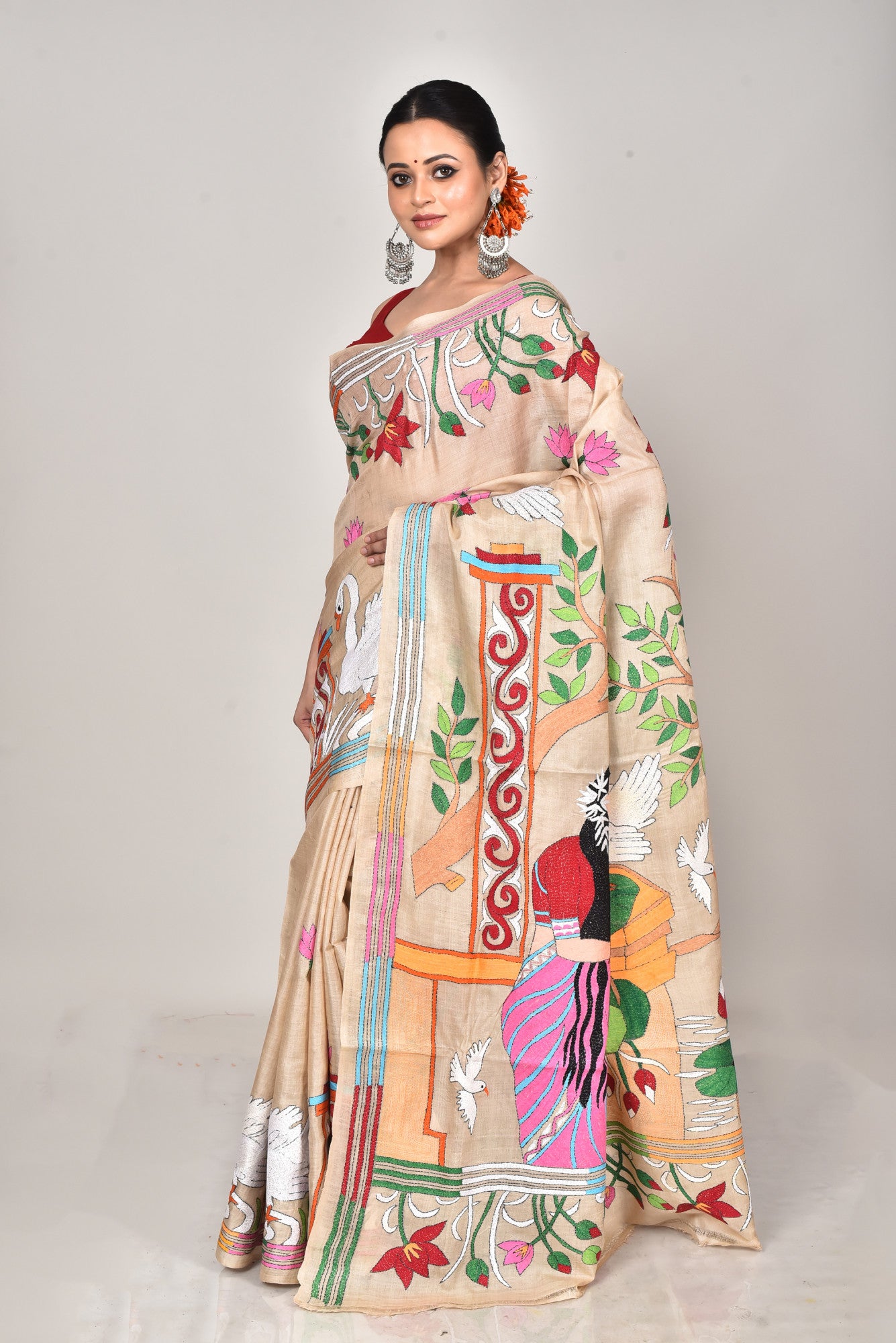 GACHI SILK KANTHA SAREE Thumbnail