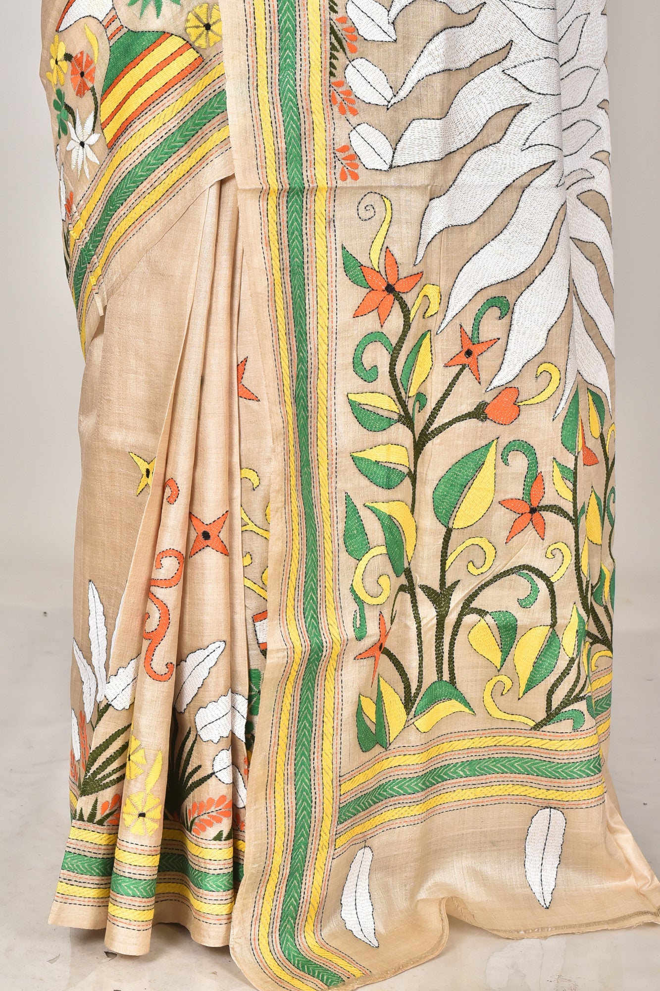 GACHI SILK KANTHA SAREE Thumbnail