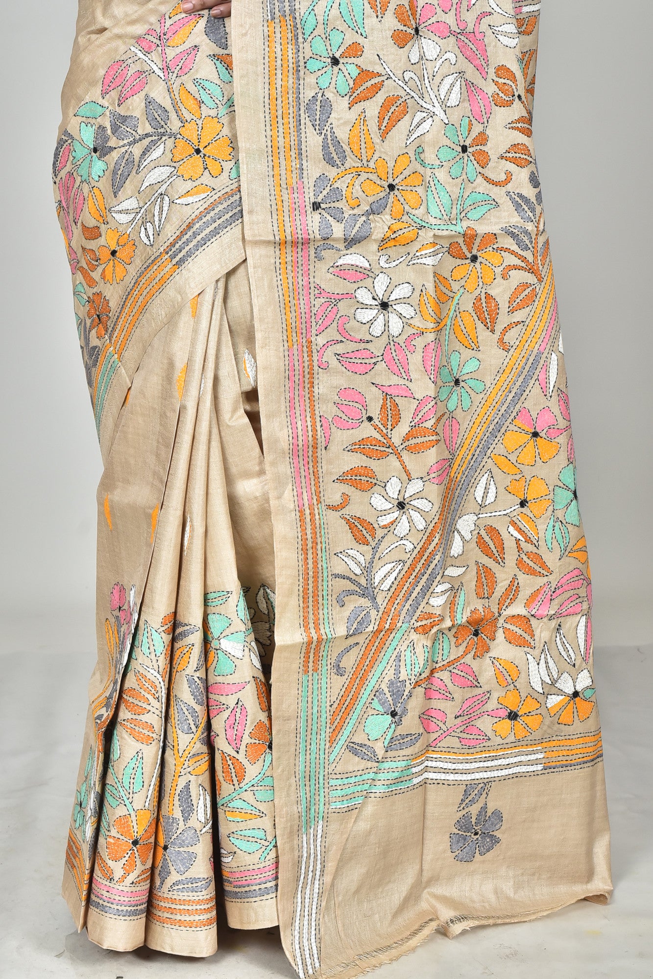 GACHI SILK KANTHA SAREE Thumbnail
