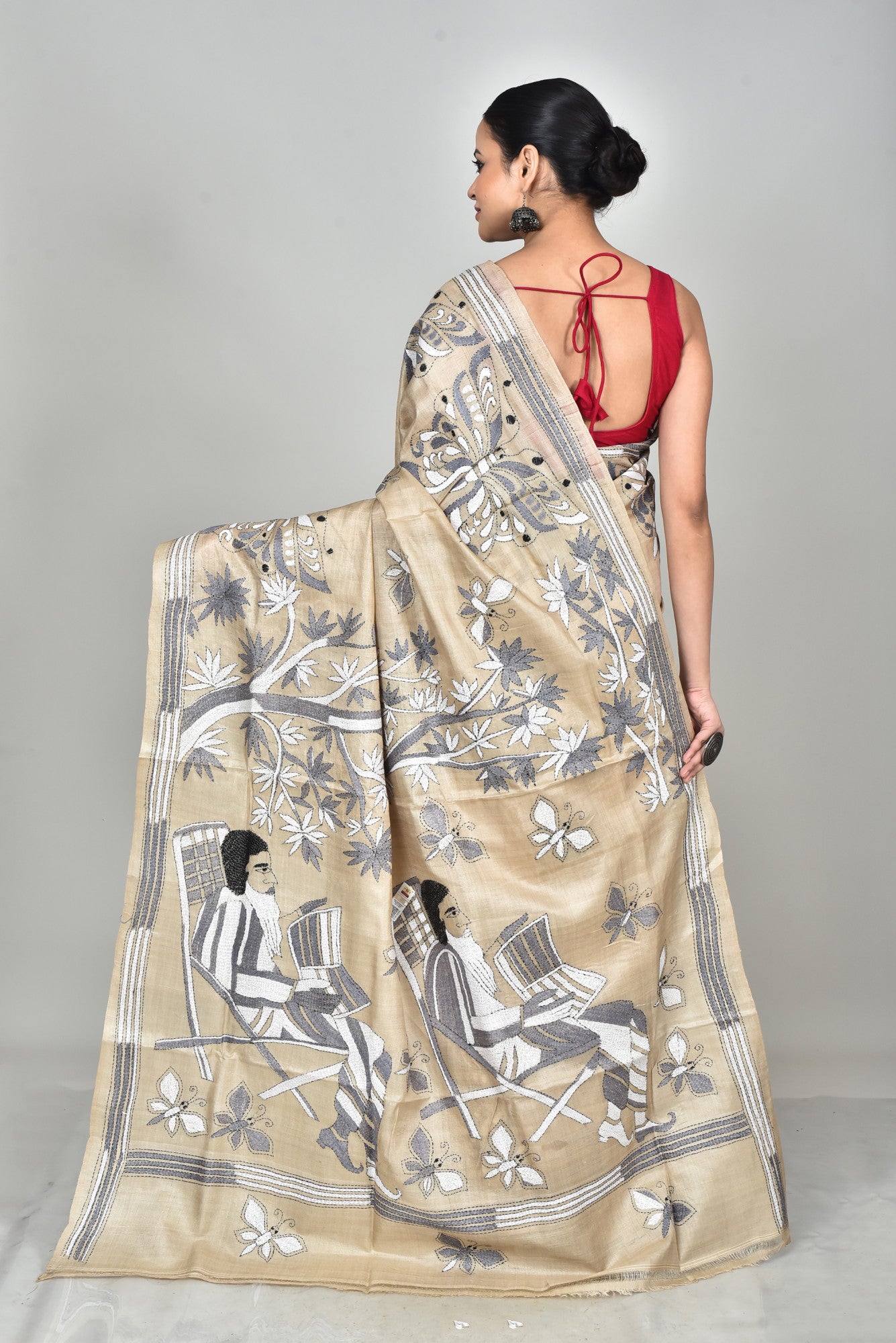 GACHI SILK KANTHA SAREE Thumbnail