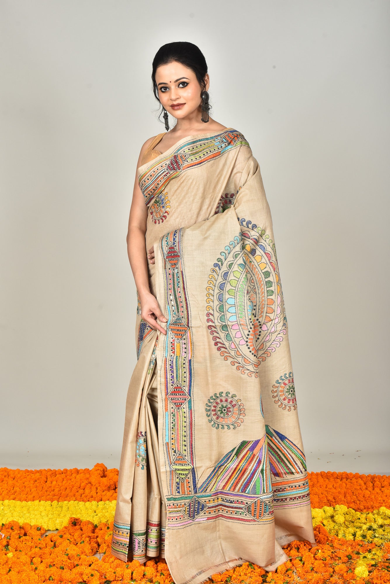 GACHI SILK KANTHA SAREE Thumbnail