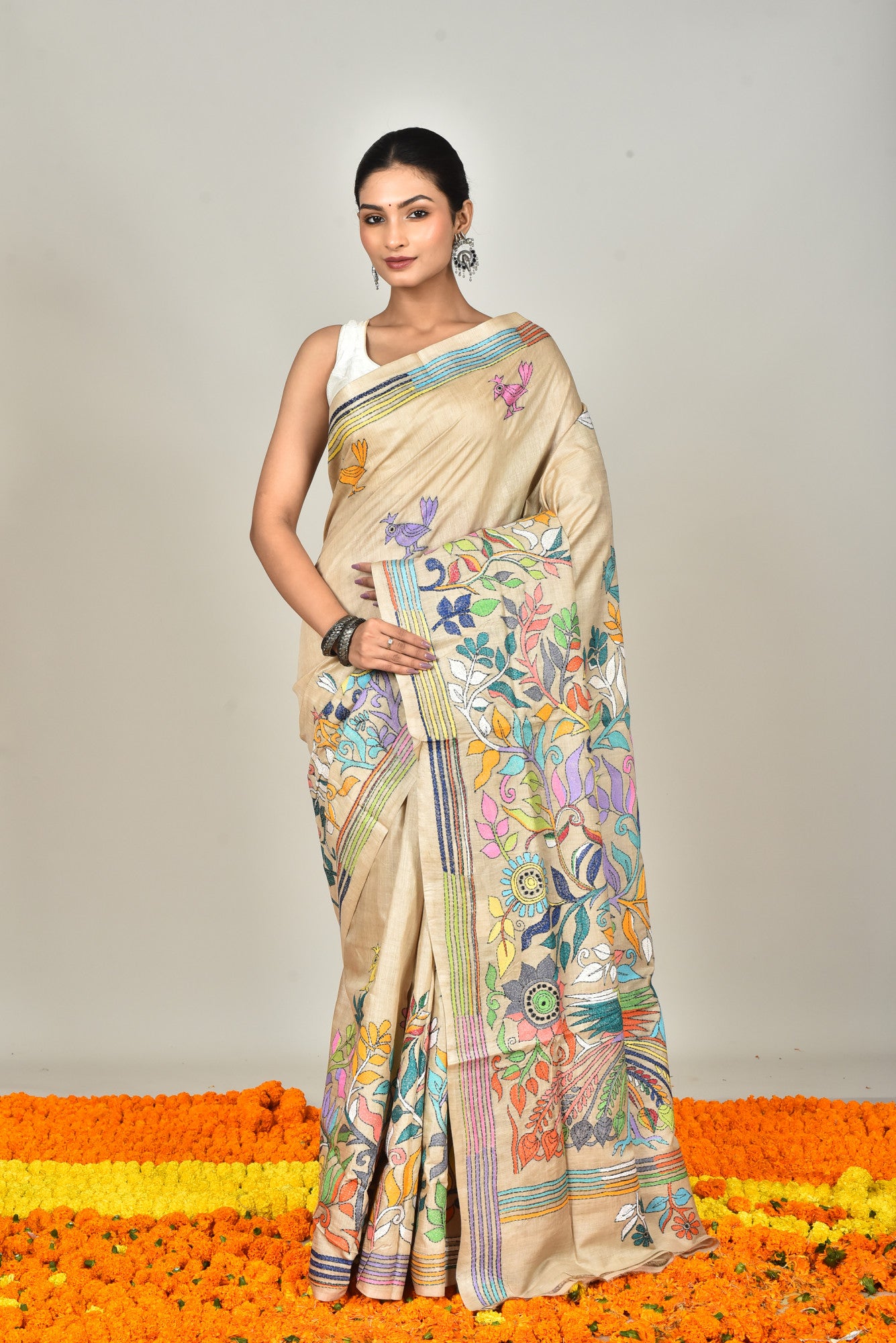 GACHI TUSSAR SILK KANTHA SAREE Thumbnail