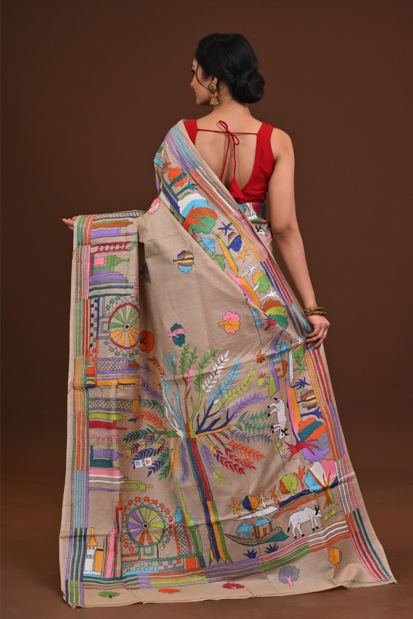 Gachi Tussar Silk Kantha Saree Thumbnail