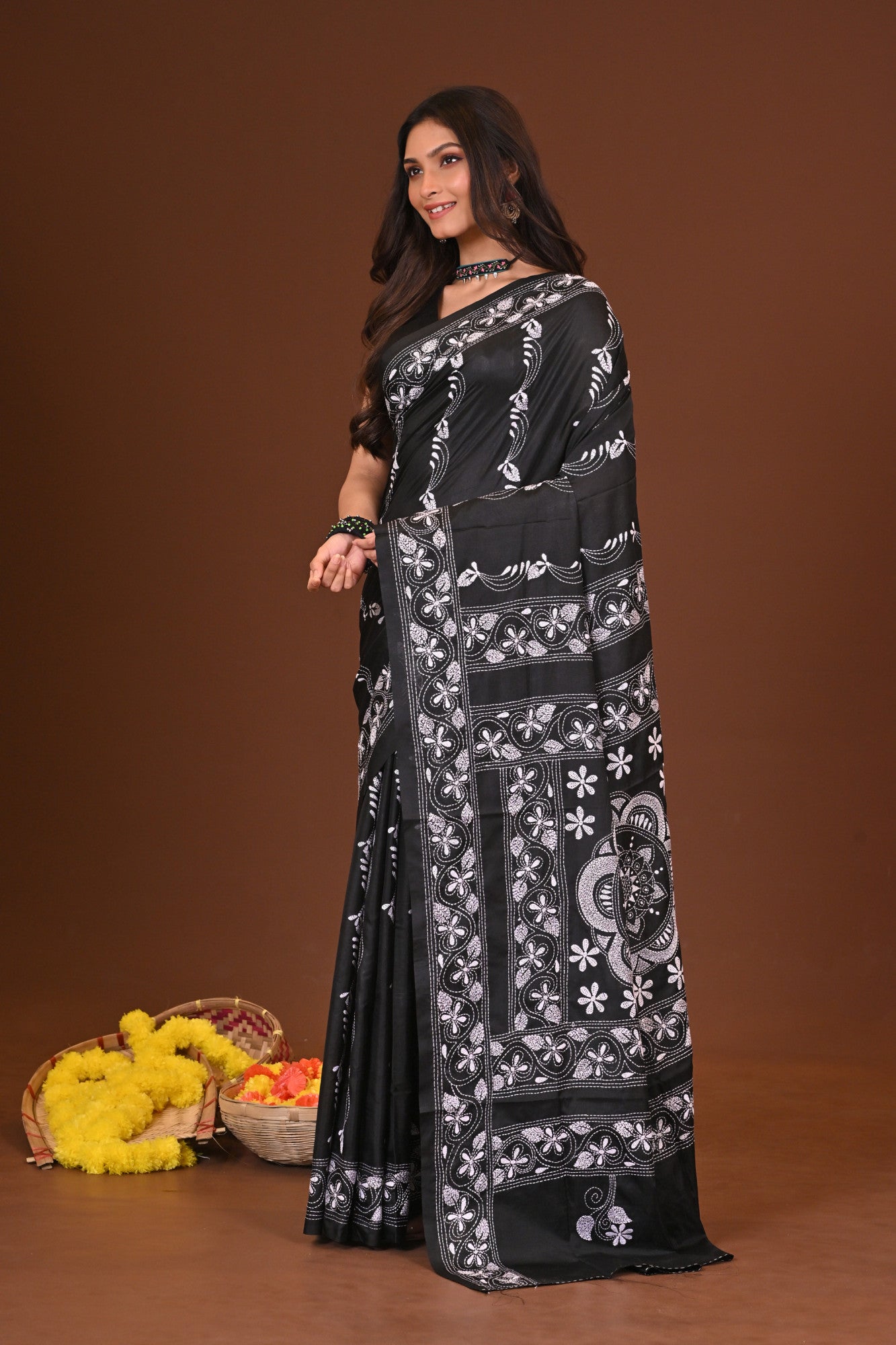 Gahana Blended Silk Kantha Saree Thumbnail