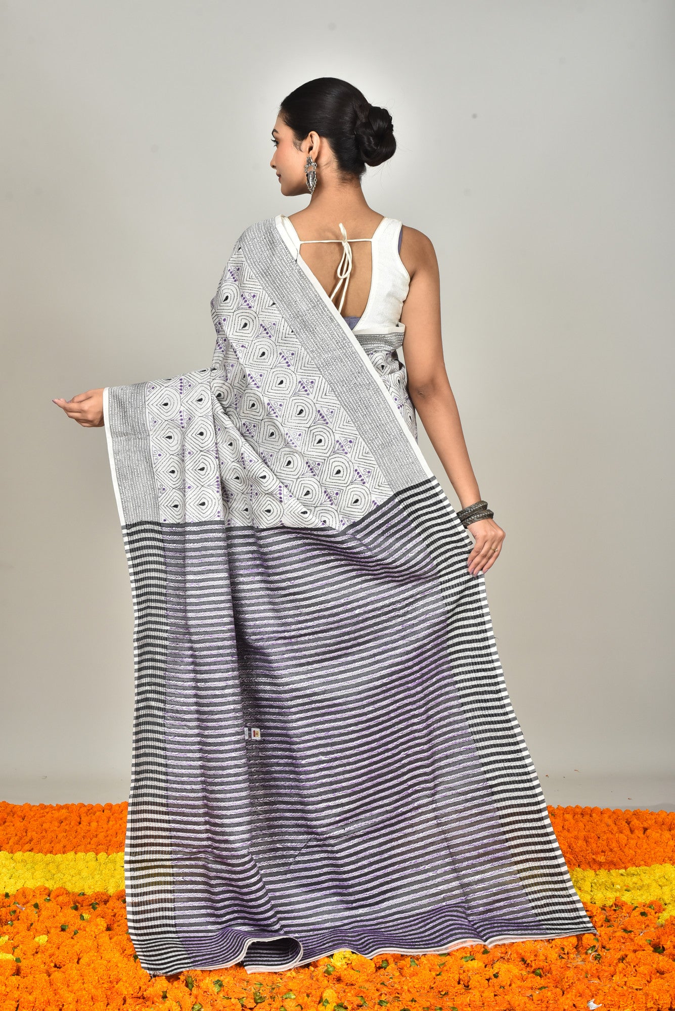 JALCHURI SILK KANTHA SAREE Thumbnail