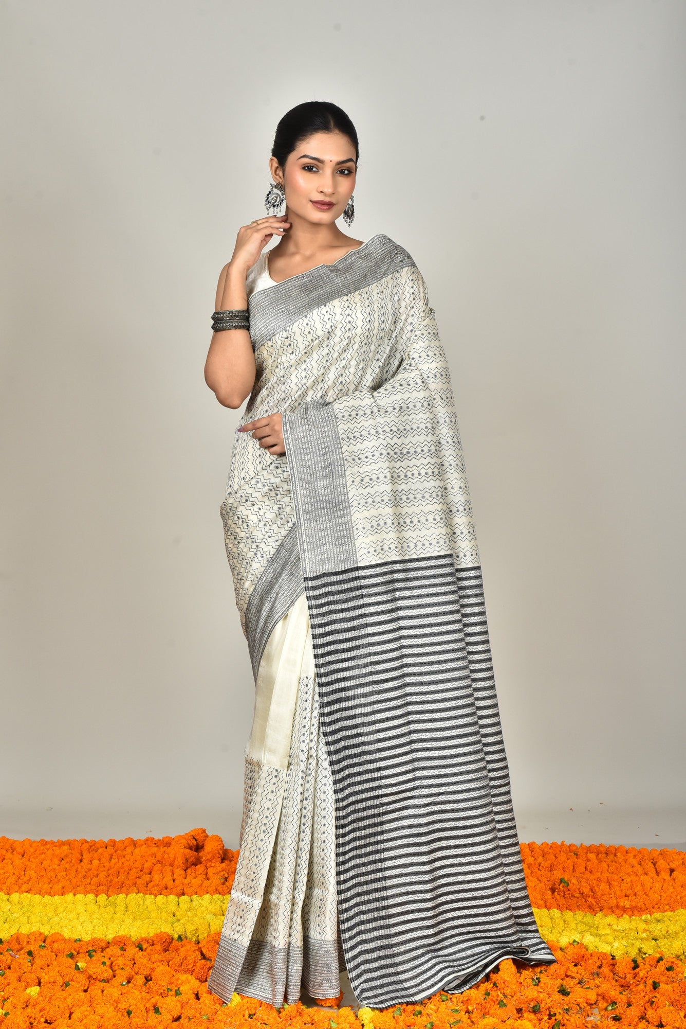 JALCHURI SILK KANTHA SAREE Thumbnail