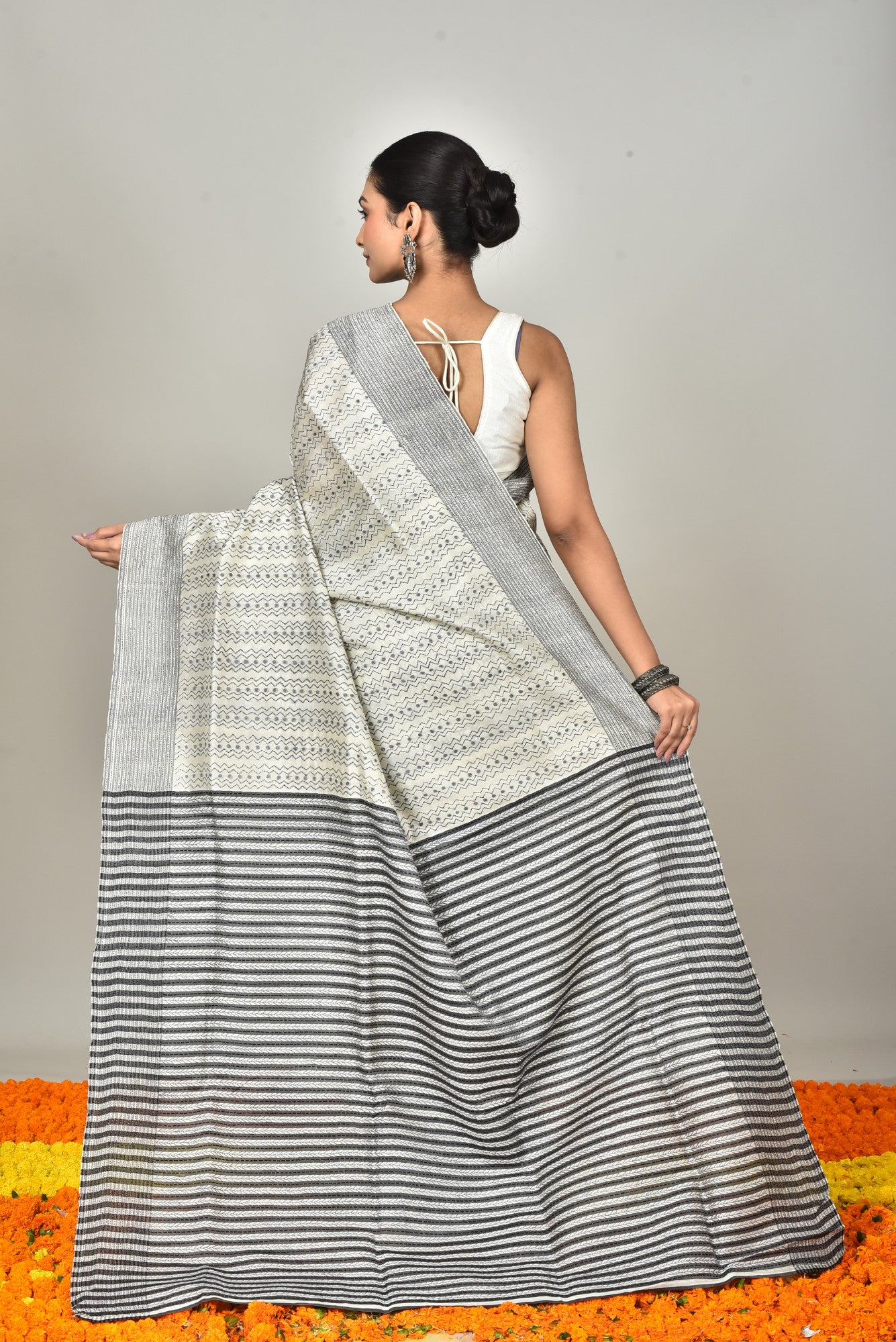 JALCHURI SILK KANTHA SAREE Thumbnail