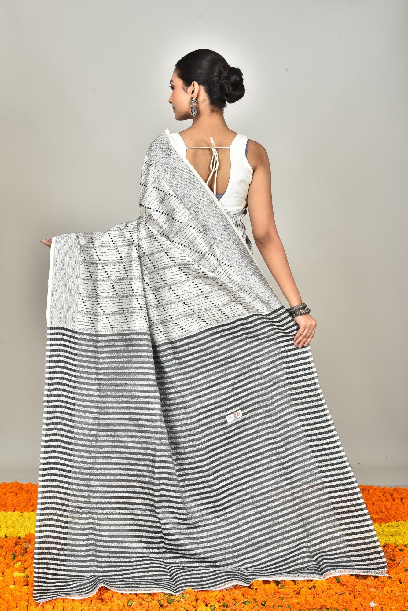 JALCHURI SILK KANTHA SAREE Thumbnail