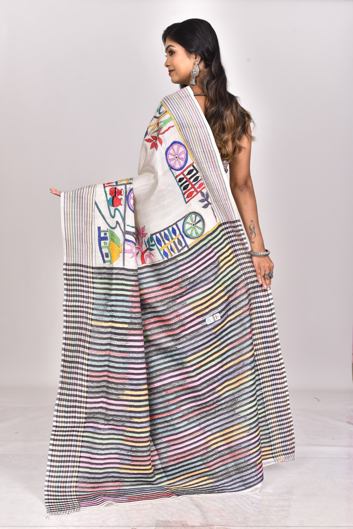 JALCHURI SILK KANTHA SAREE Thumbnail