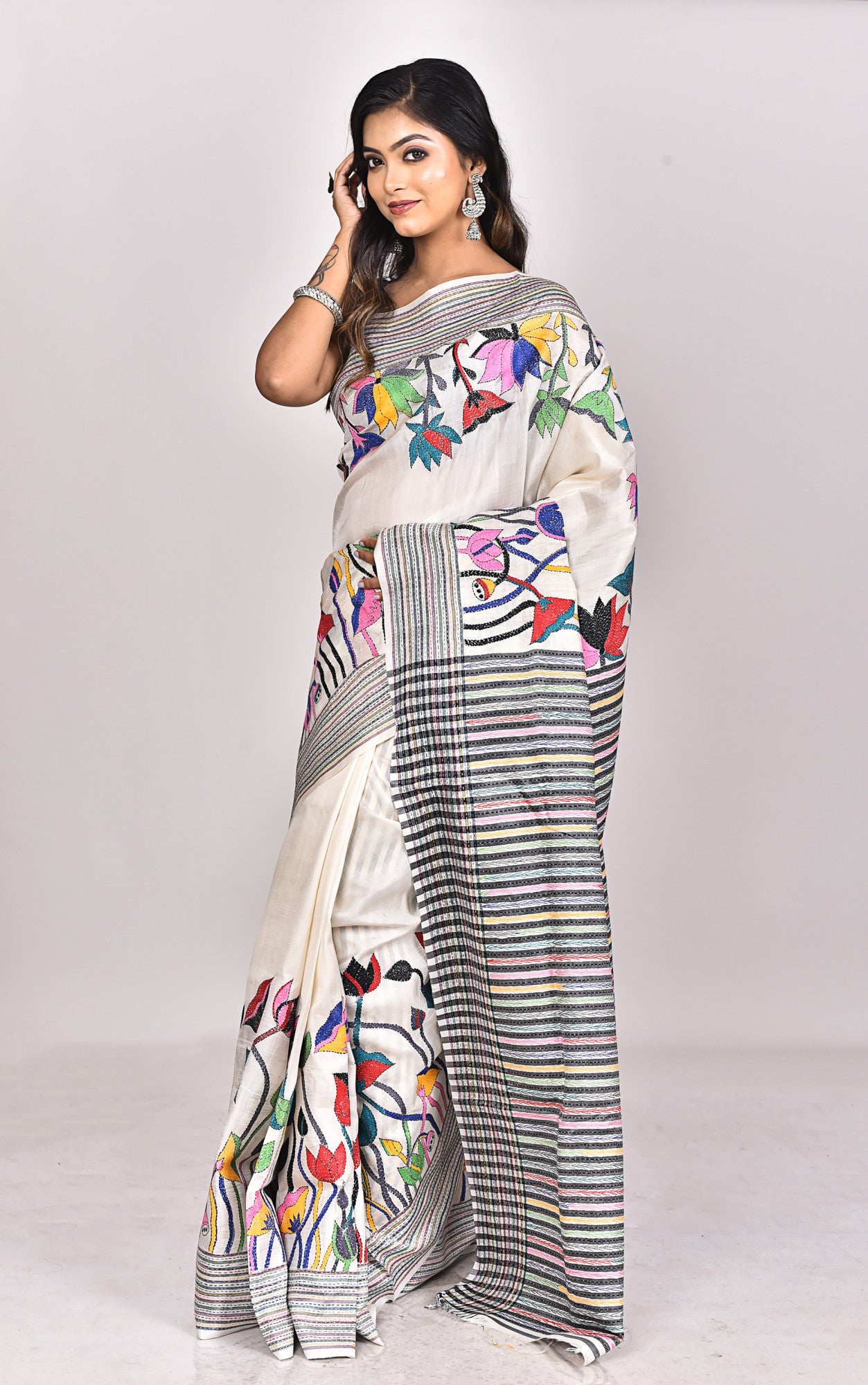JALCHURI SILK KANTHA SAREE Thumbnail