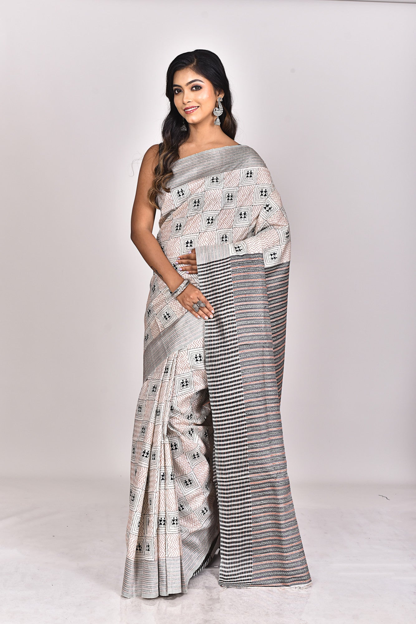 JALCHURI SILK KANTHA SAREE Thumbnail