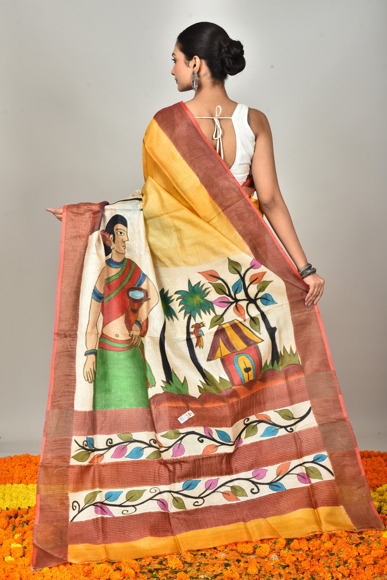 JARI TUSSAR DIY KANTHA SAREE Thumbnail