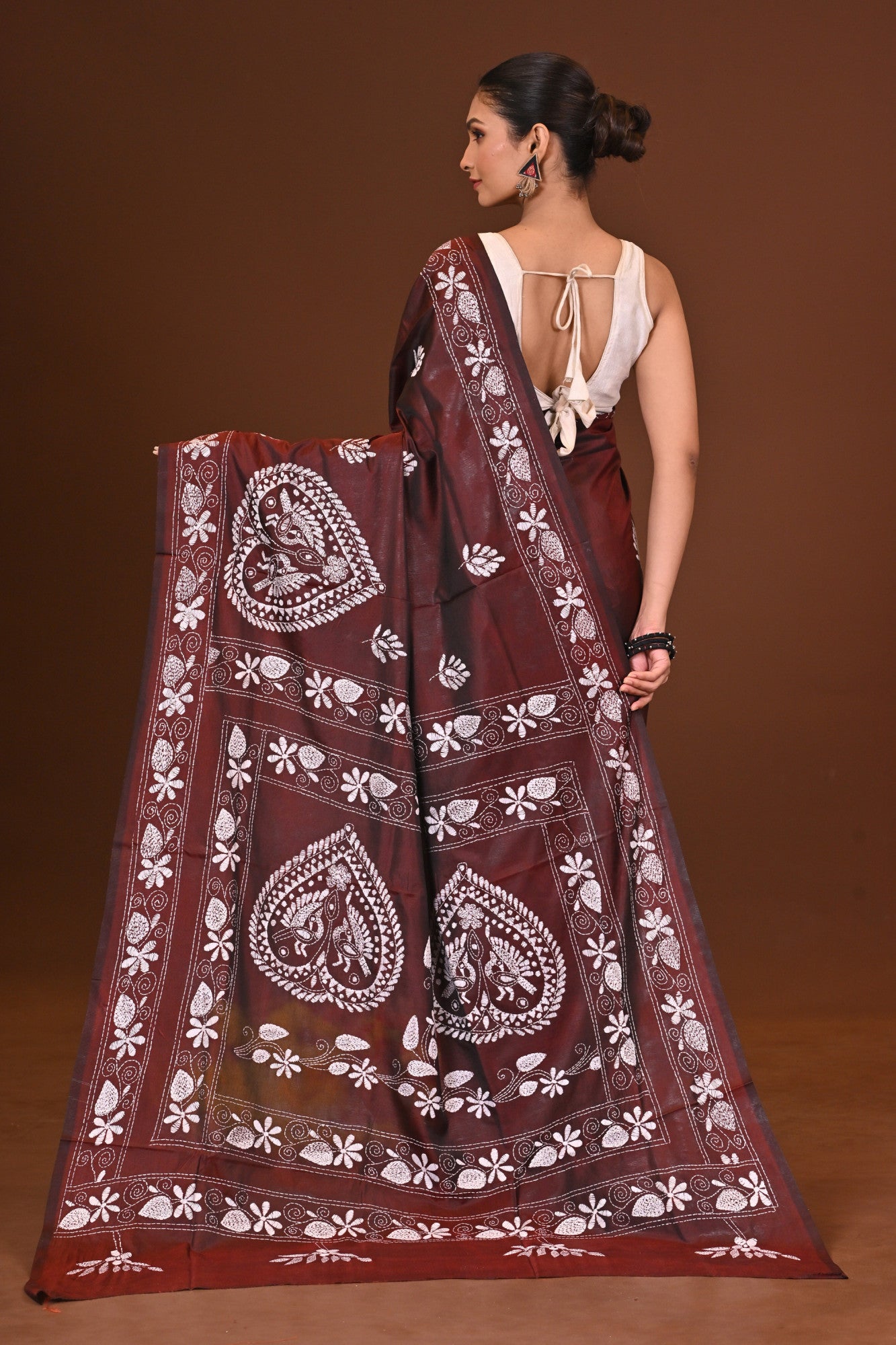 KASTURI BLENDED SILK KANTHA SAREE Thumbnail