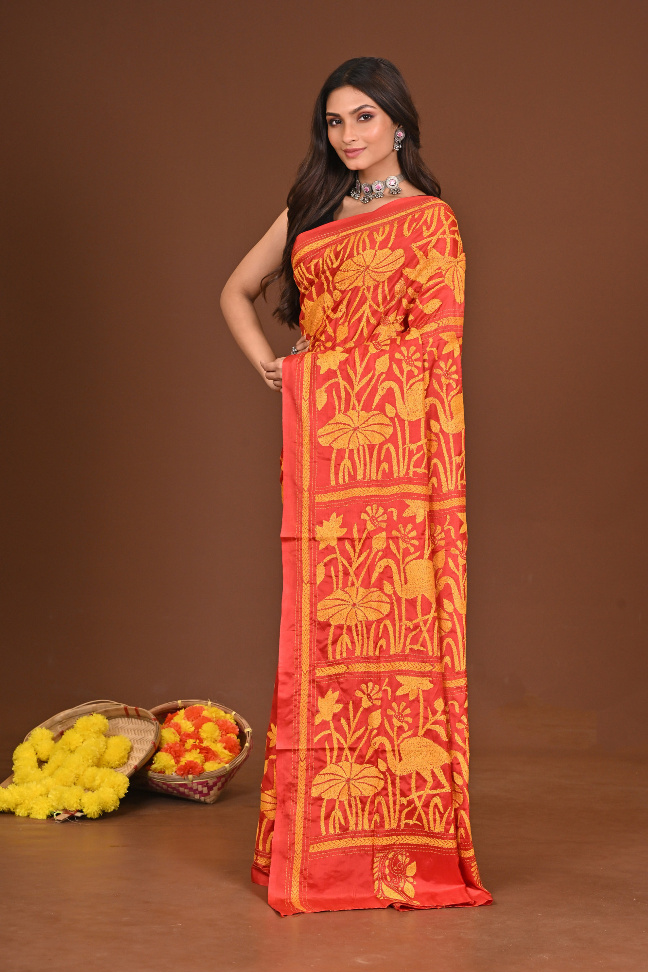 KATYAYANI Blended Silk Kantha Stitch Saree Red