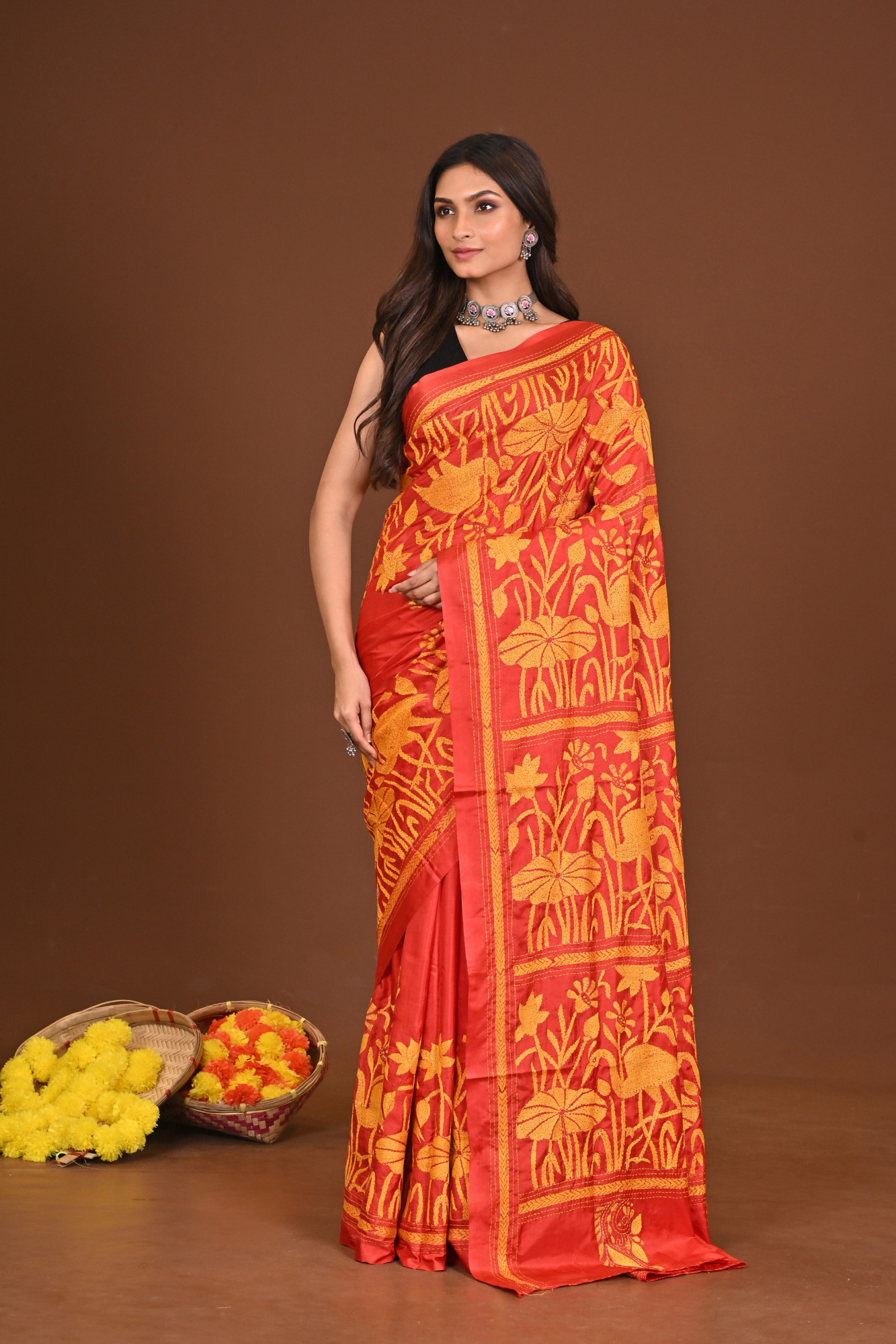 KATYAYANI Blended Silk Kantha Stitch Saree Red Thumbnail