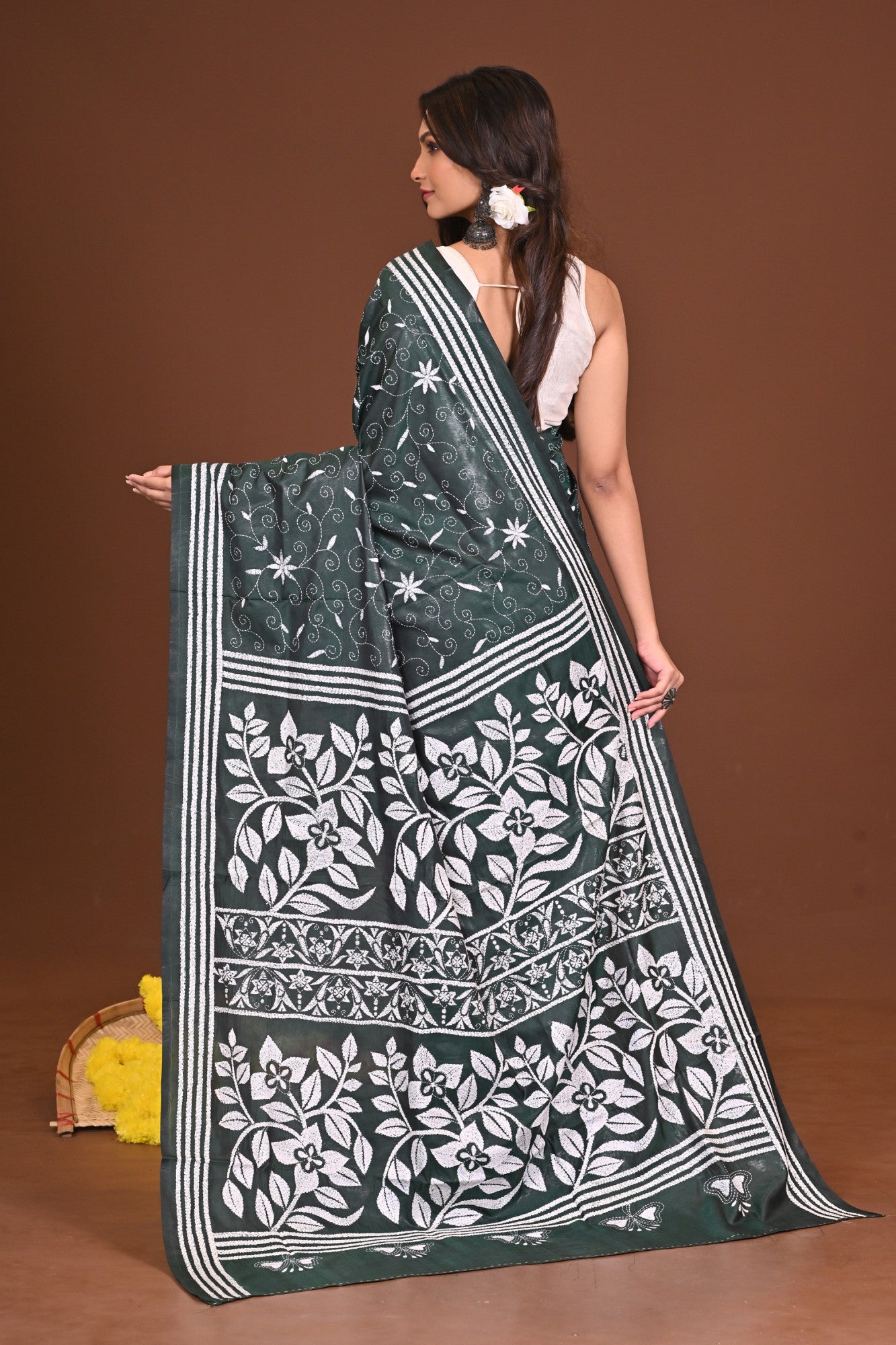 KRISHTIKOMOL BLENDED SILK KANTHA SAREE Thumbnail
