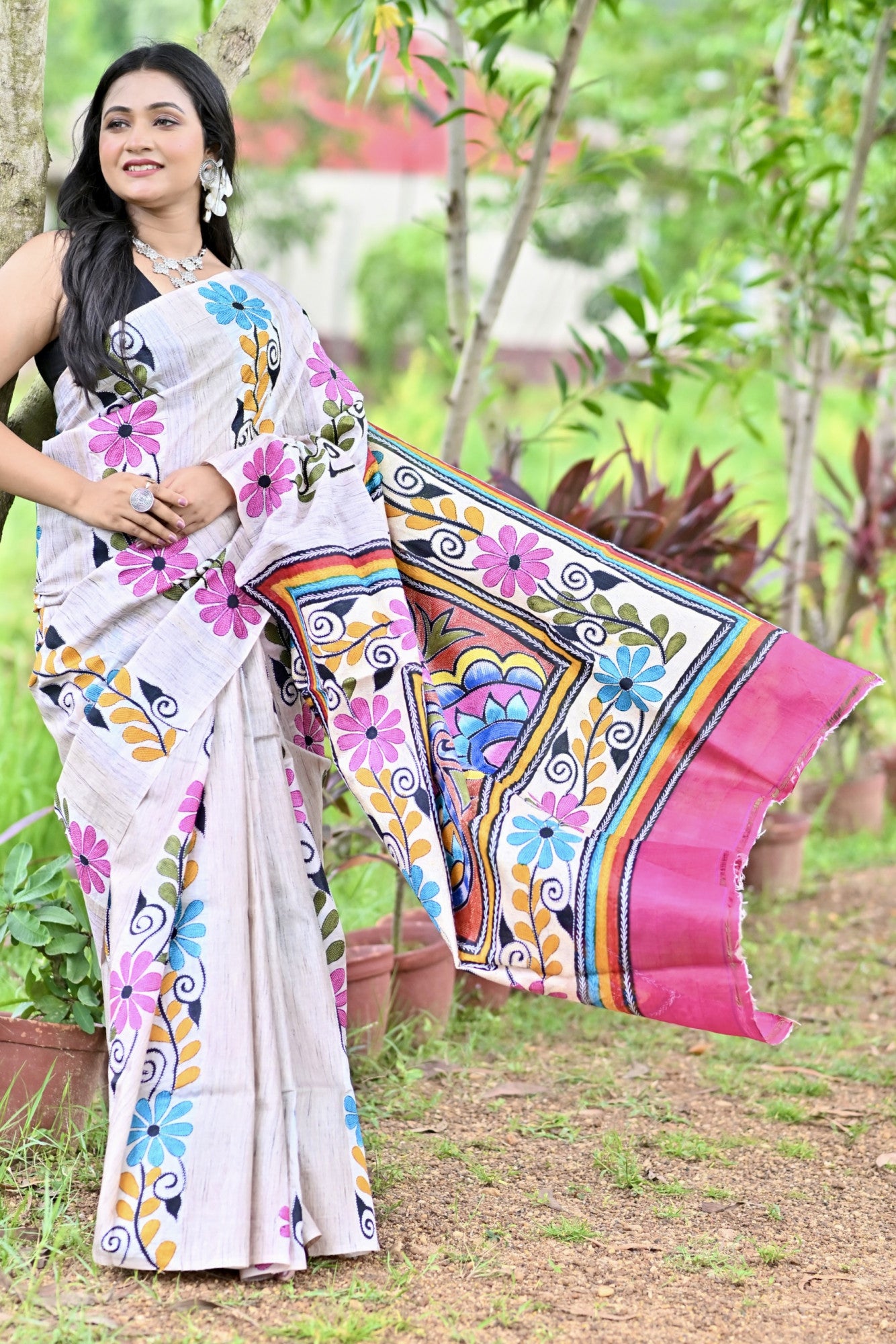 LALITAMBIKA GHICHA DIY HAND PRINT NAKSHI KANTHA SAREE Thumbnail