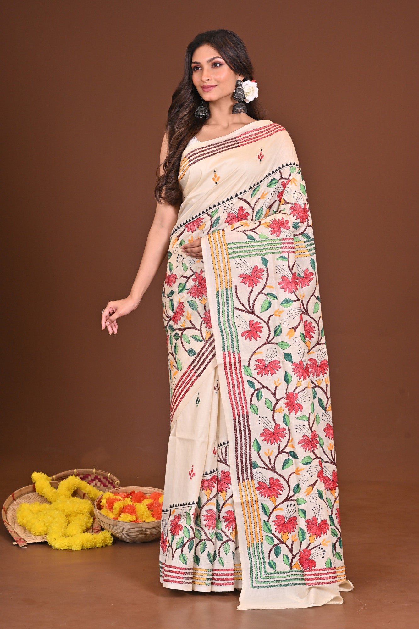 MRINALINI PURE SILK KANTHA SAREE Thumbnail