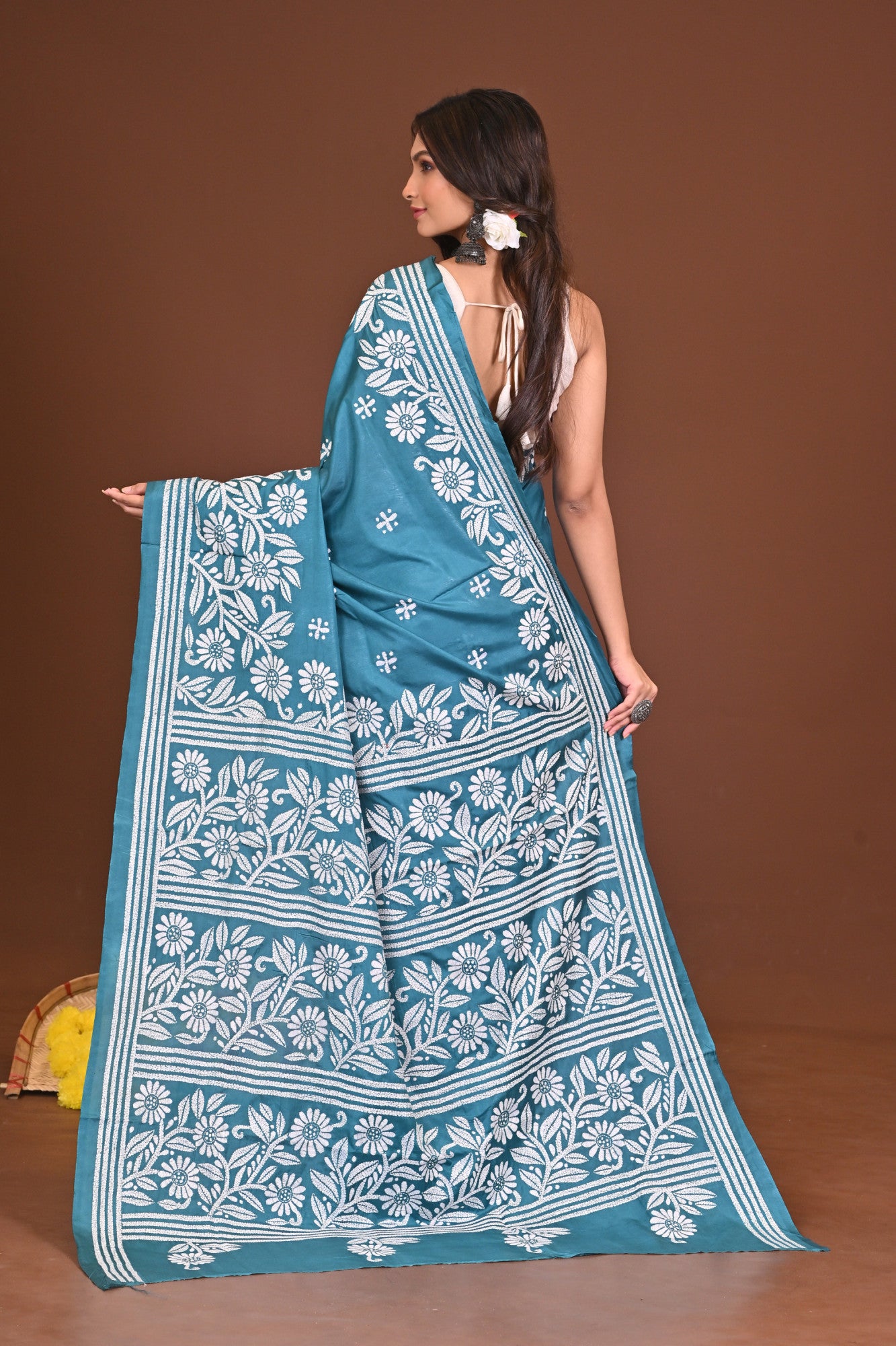 NANDINI BLENDED SILK KANTHA SAREE Thumbnail