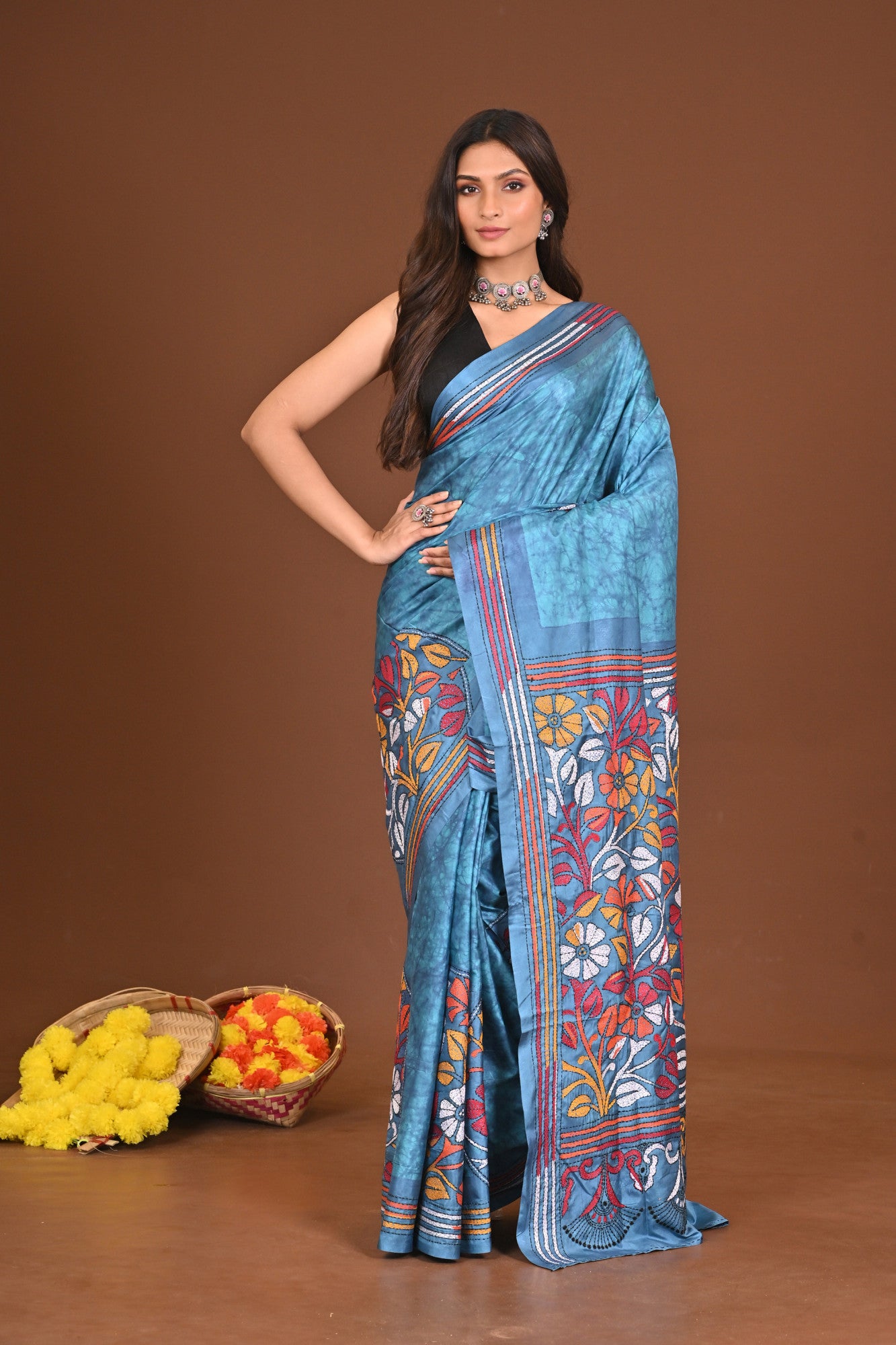 NEELAMBA BLENDED SILK KANTHA SAREE Thumbnail