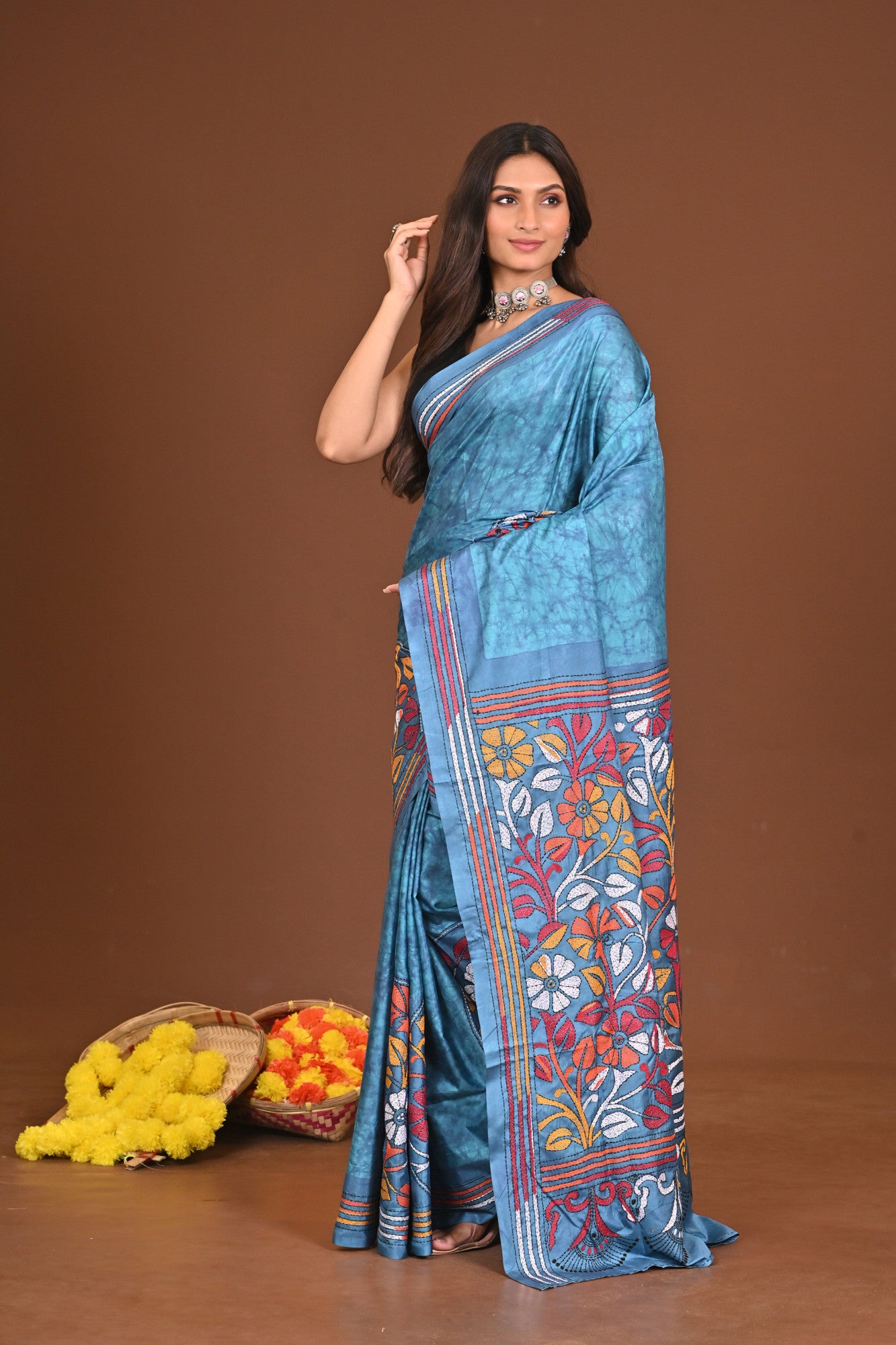 NEELAMBA BLENDED SILK KANTHA SAREE Thumbnail