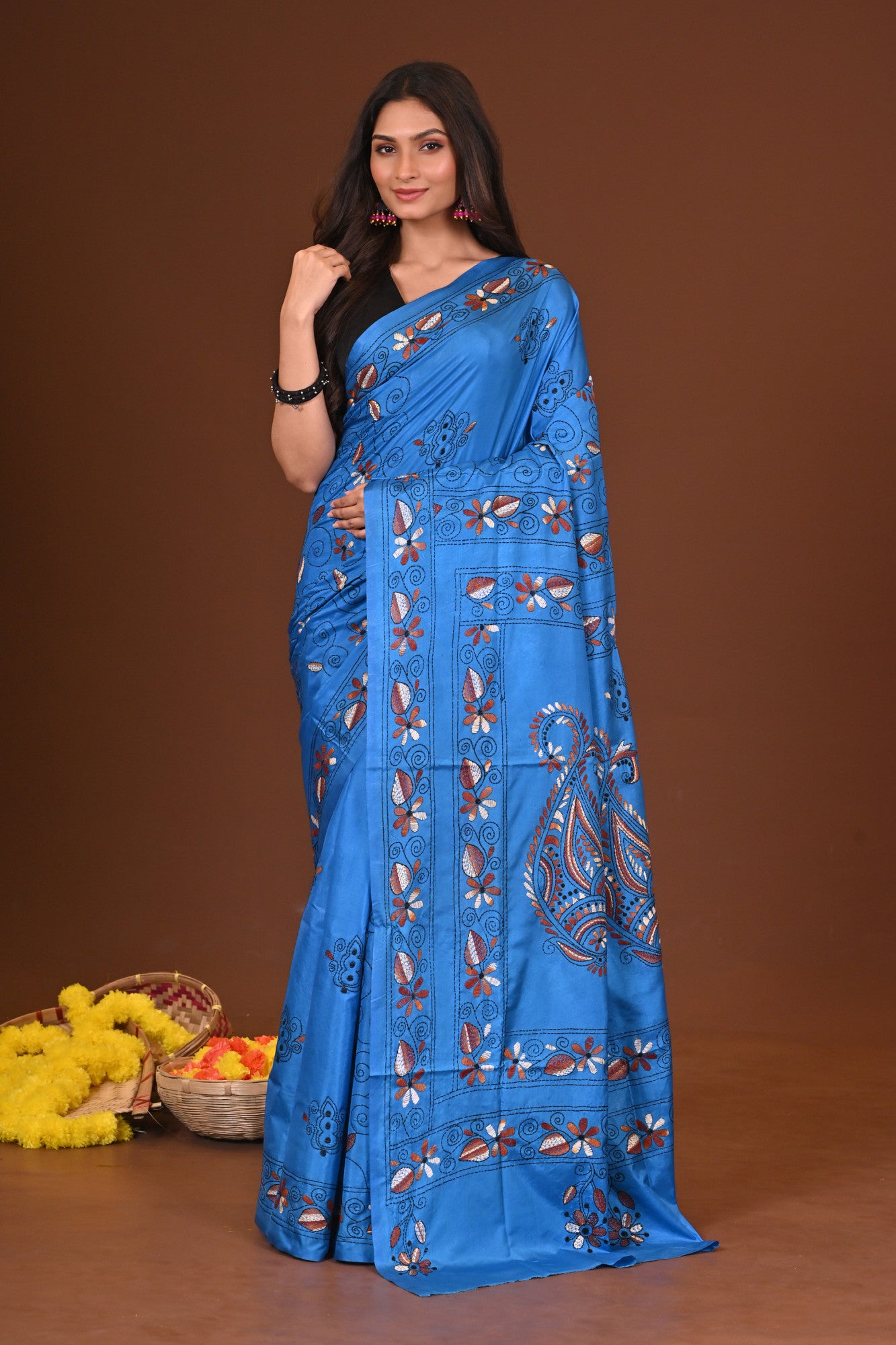 Neelpadma Blended Silk Kantha Saree Thumbnail