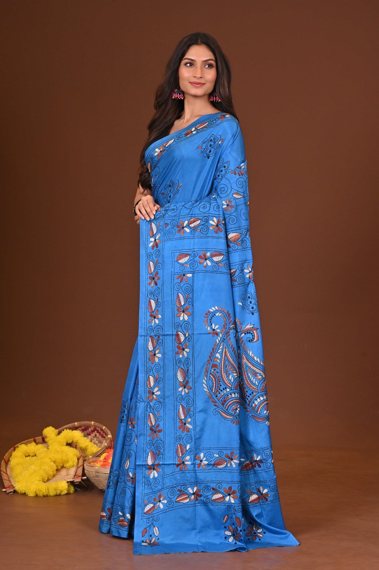 Neelpadma Blended Silk Kantha Saree Thumbnail