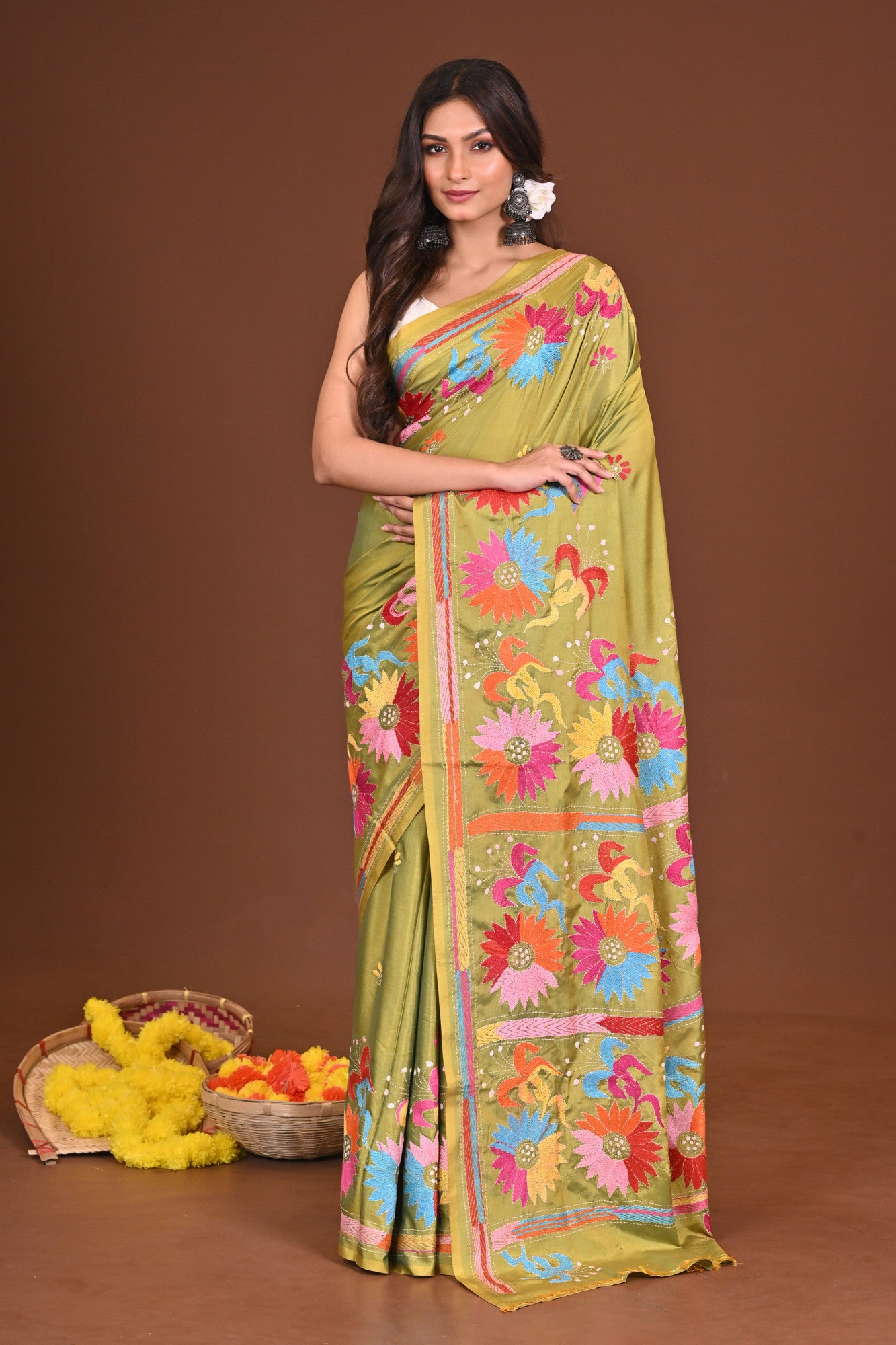 PATAPORI BLENDED SILK KANTHA SAREE Thumbnail