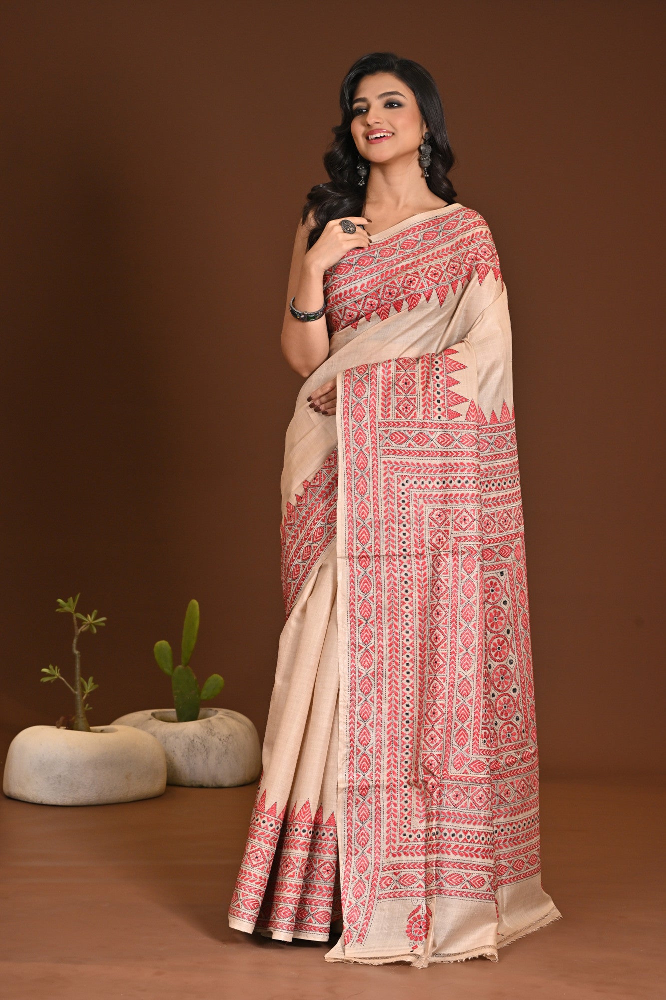 PURE SILK KANTHA SAREE Thumbnail
