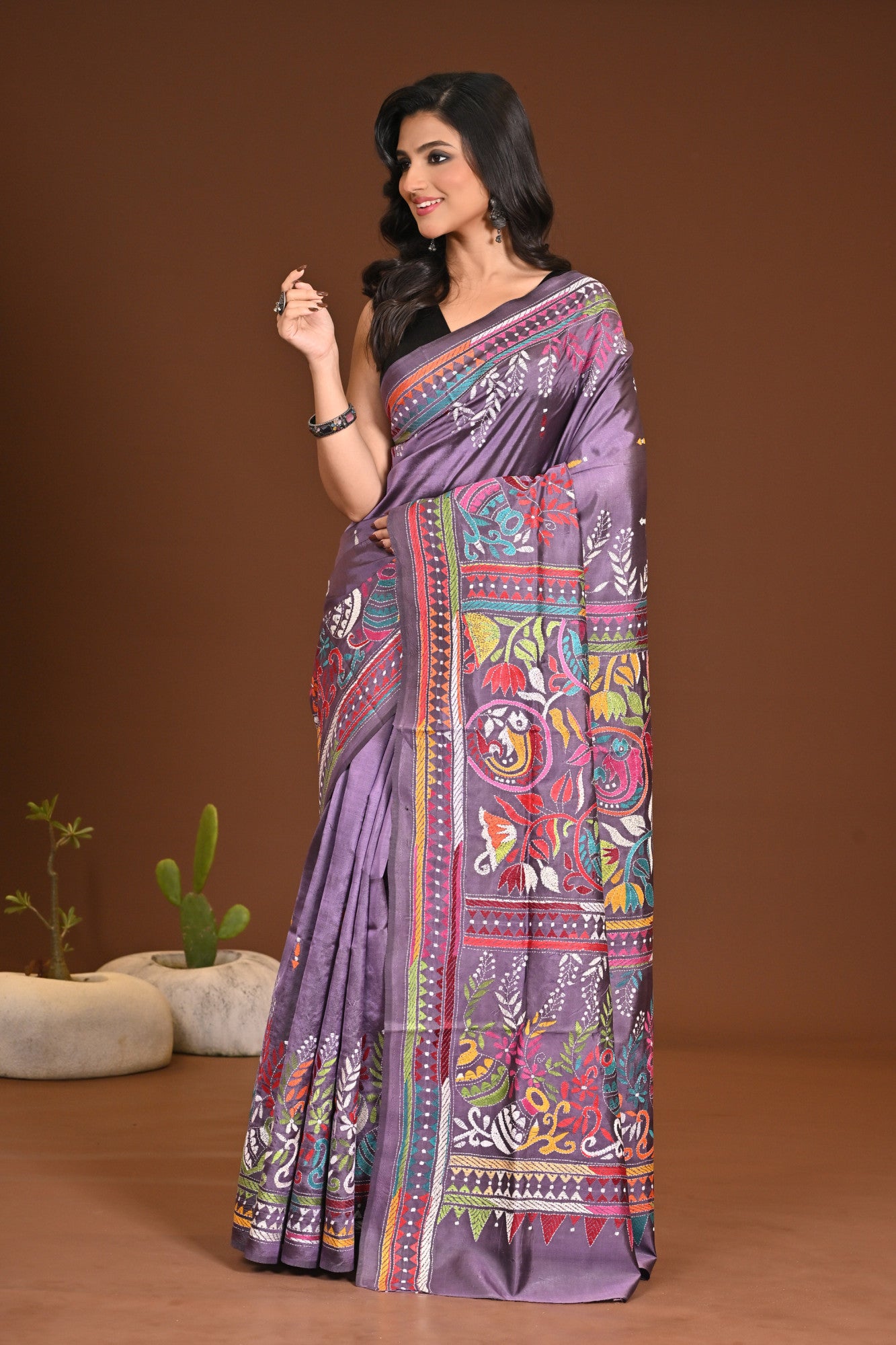 PURE SILK KANTHA SAREE Thumbnail