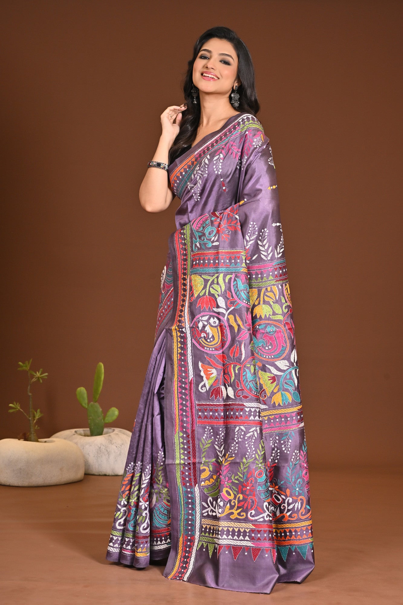 PURE SILK KANTHA SAREE Thumbnail