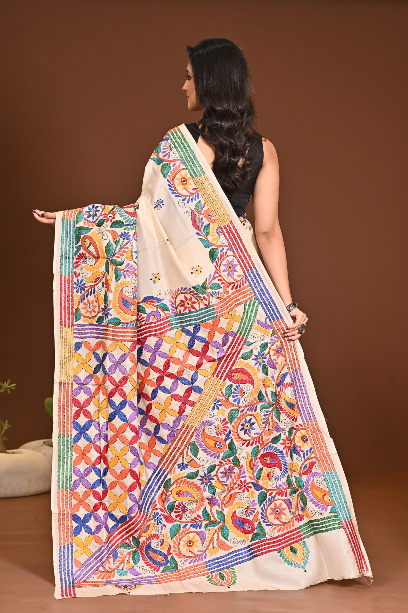 PURE SILK KANTHA SAREE Thumbnail