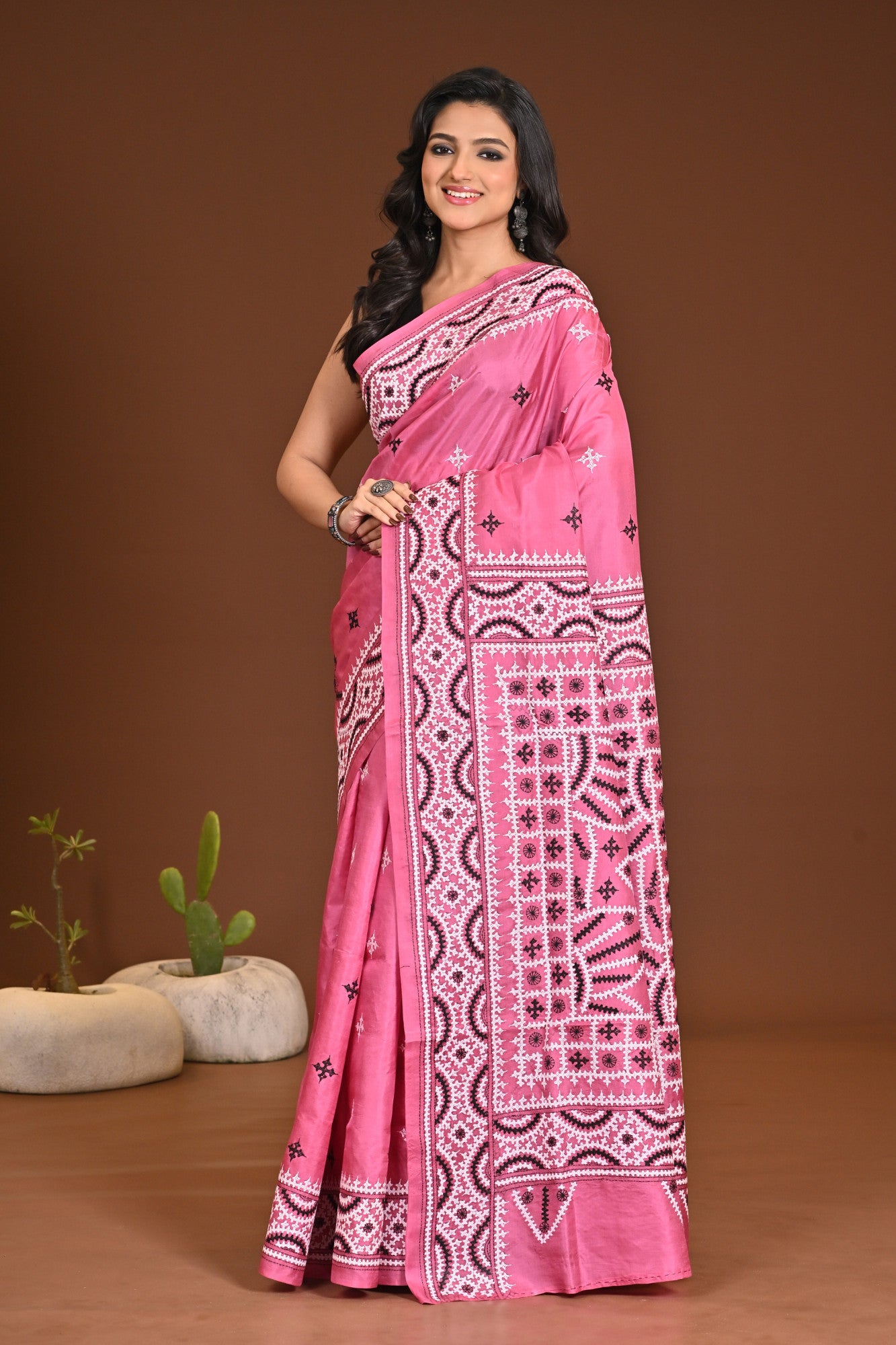 PURE SILK KANTHA SAREE Thumbnail