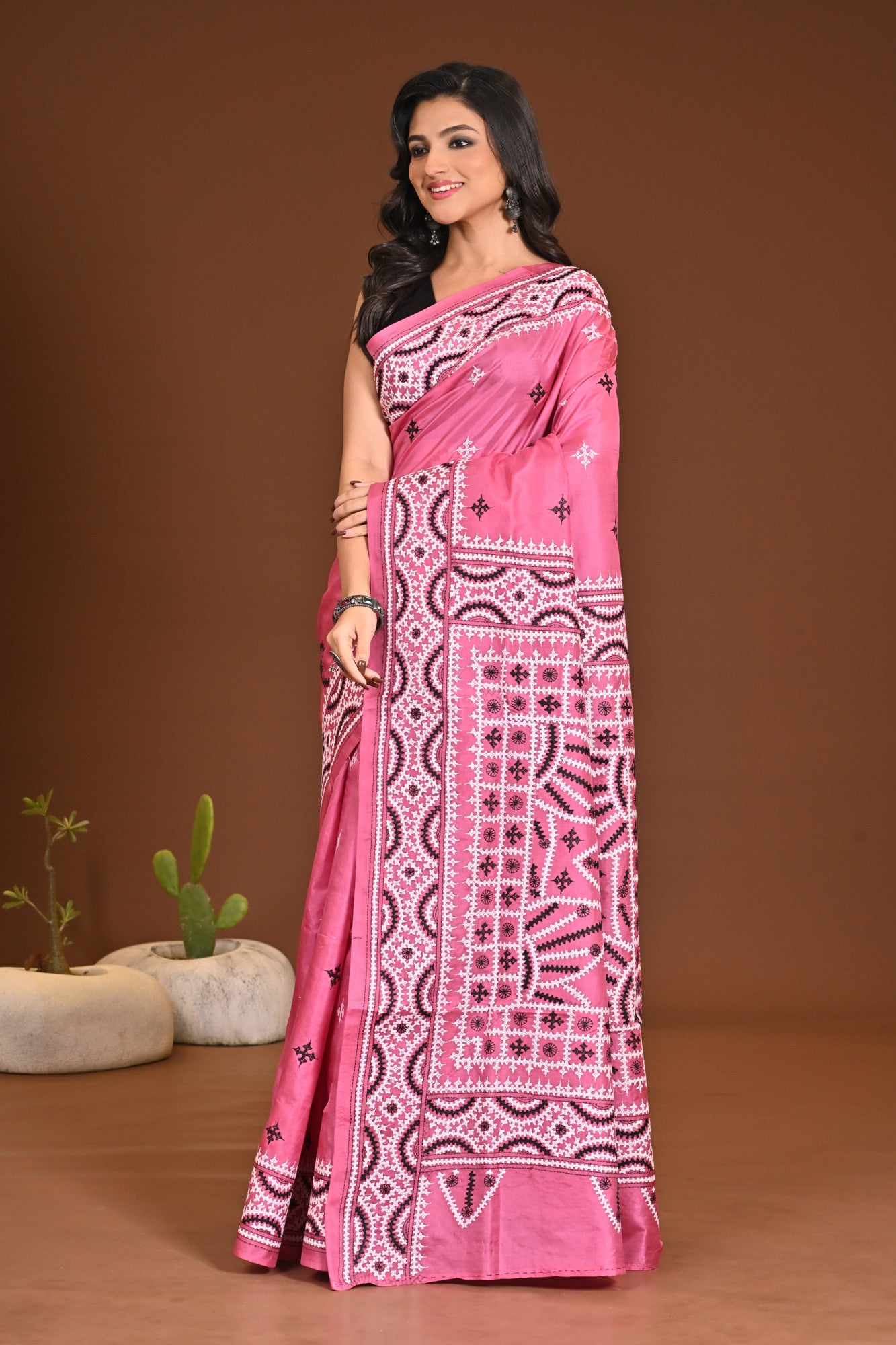 PURE SILK KANTHA SAREE Thumbnail