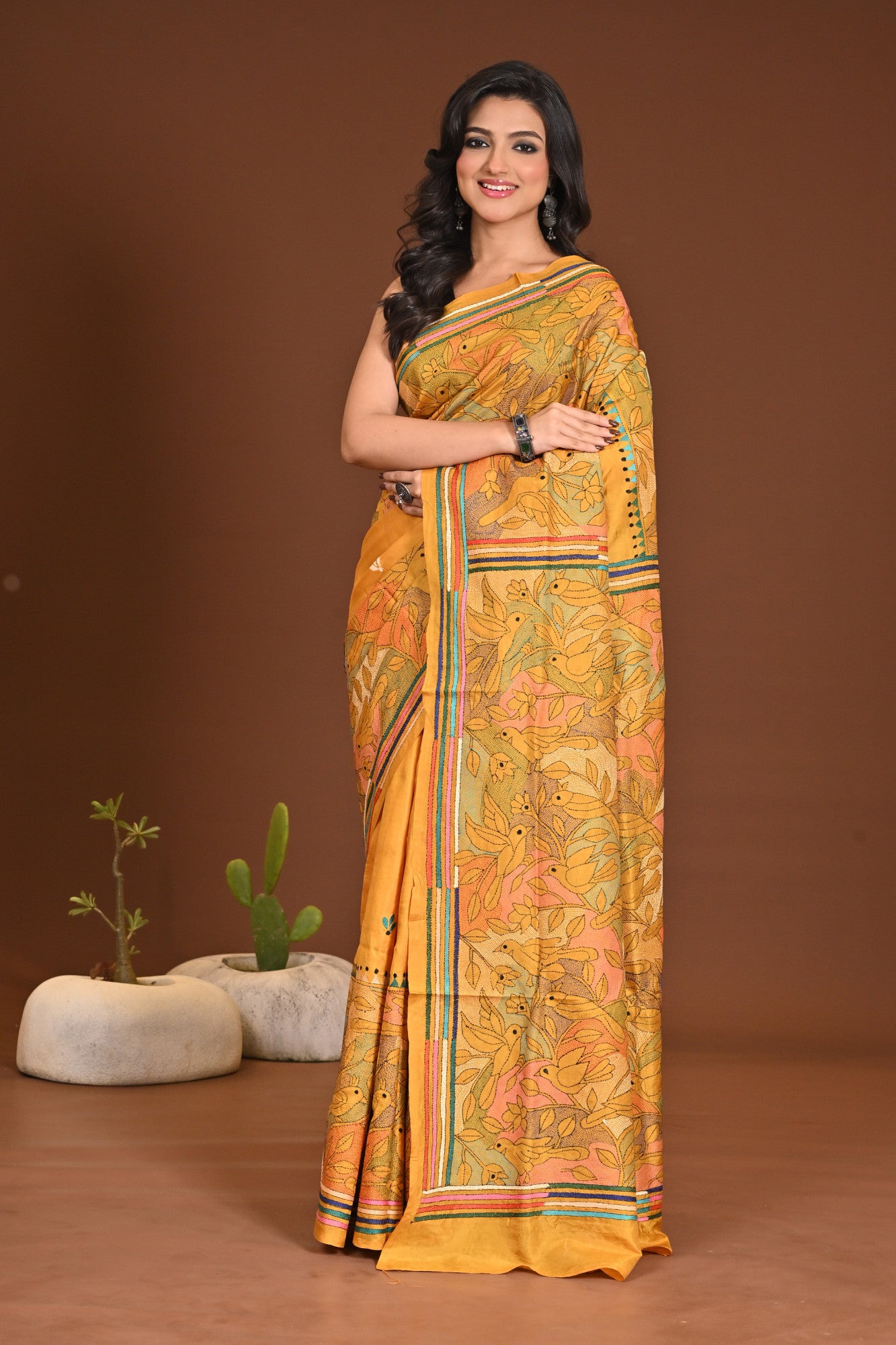 PURE SILK KANTHA SAREE Thumbnail