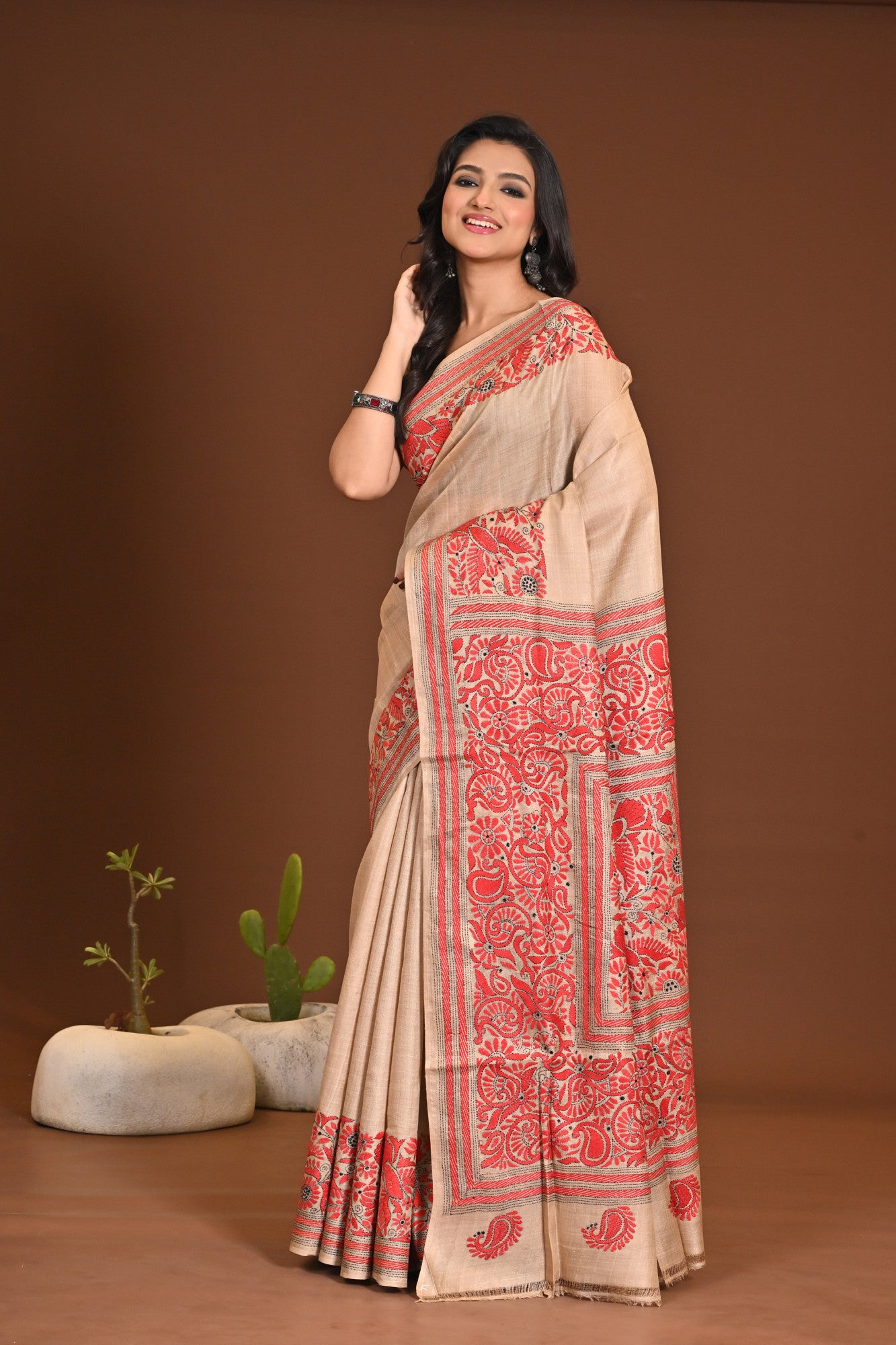 PURE SILK KANTHA SAREE Thumbnail