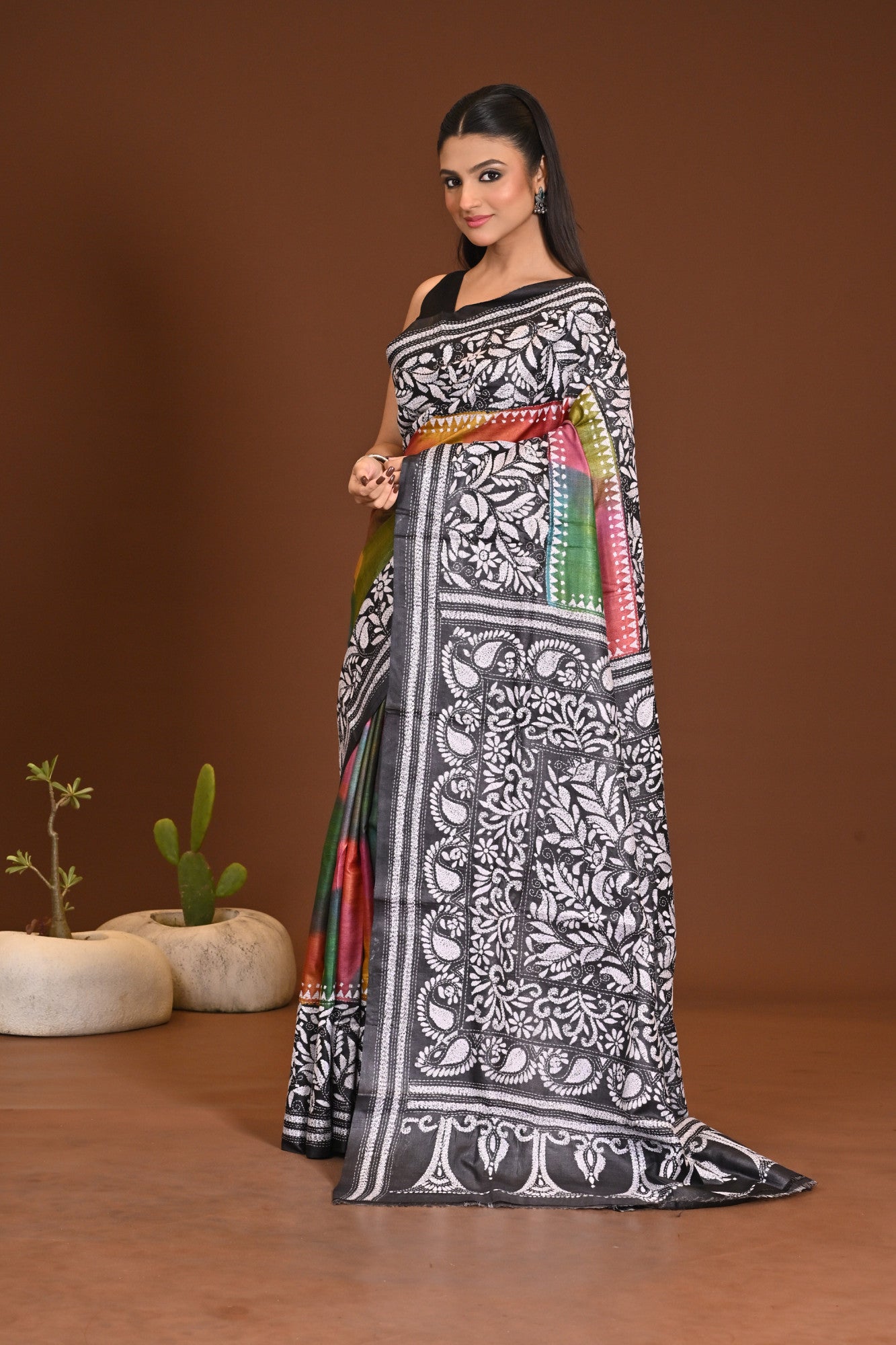 PURE SILK KANTHA SAREE Thumbnail