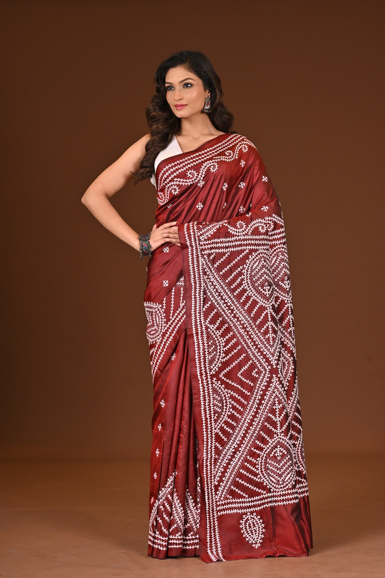 PURE SILK KANTHA SAREE Thumbnail