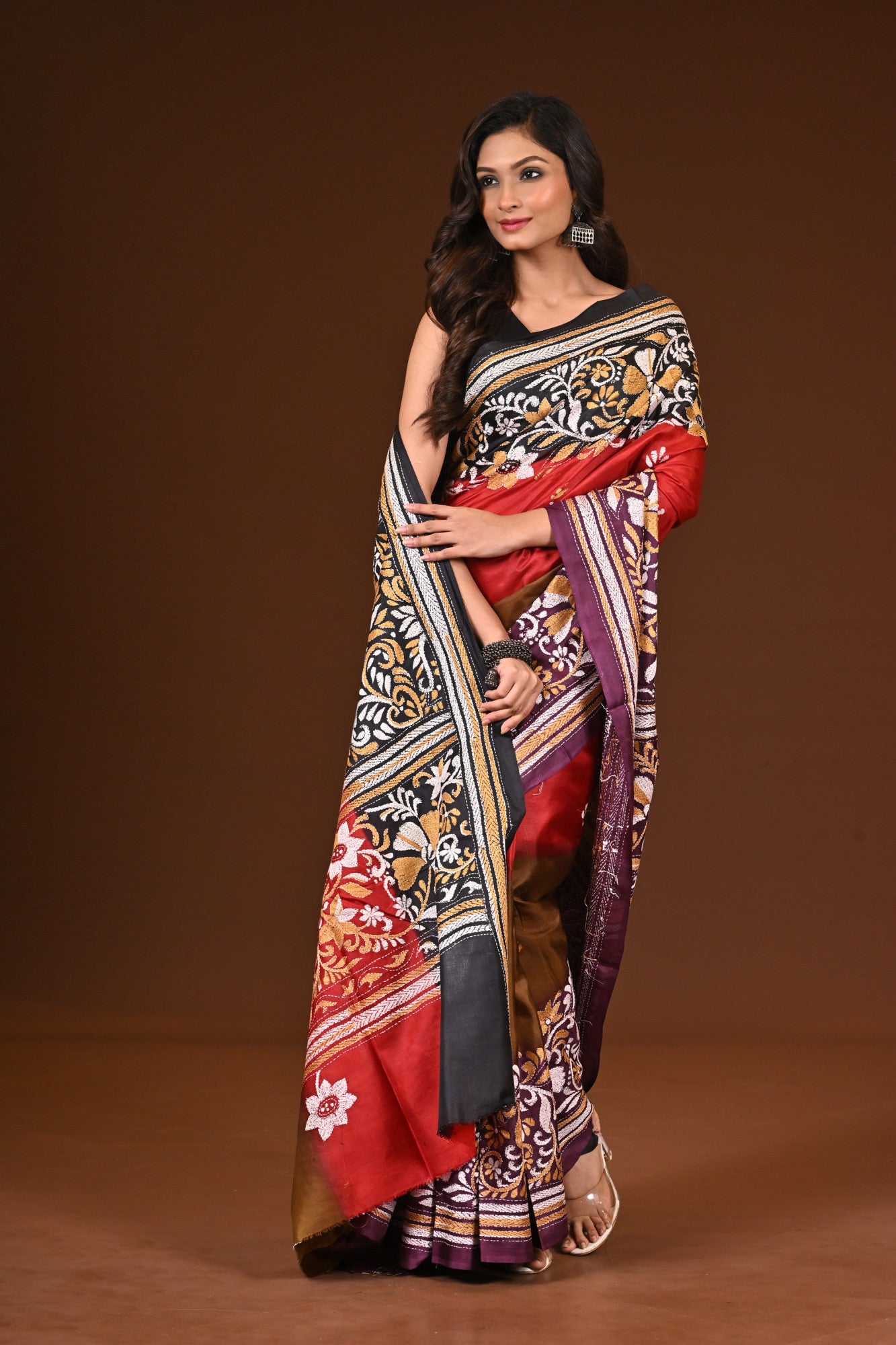PURE SILK KANTHA SAREE Thumbnail