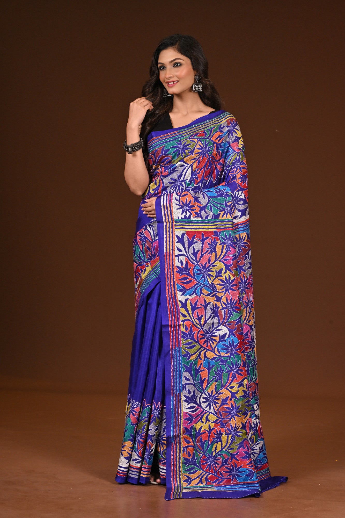 PURE SILK KANTHA SAREE Thumbnail