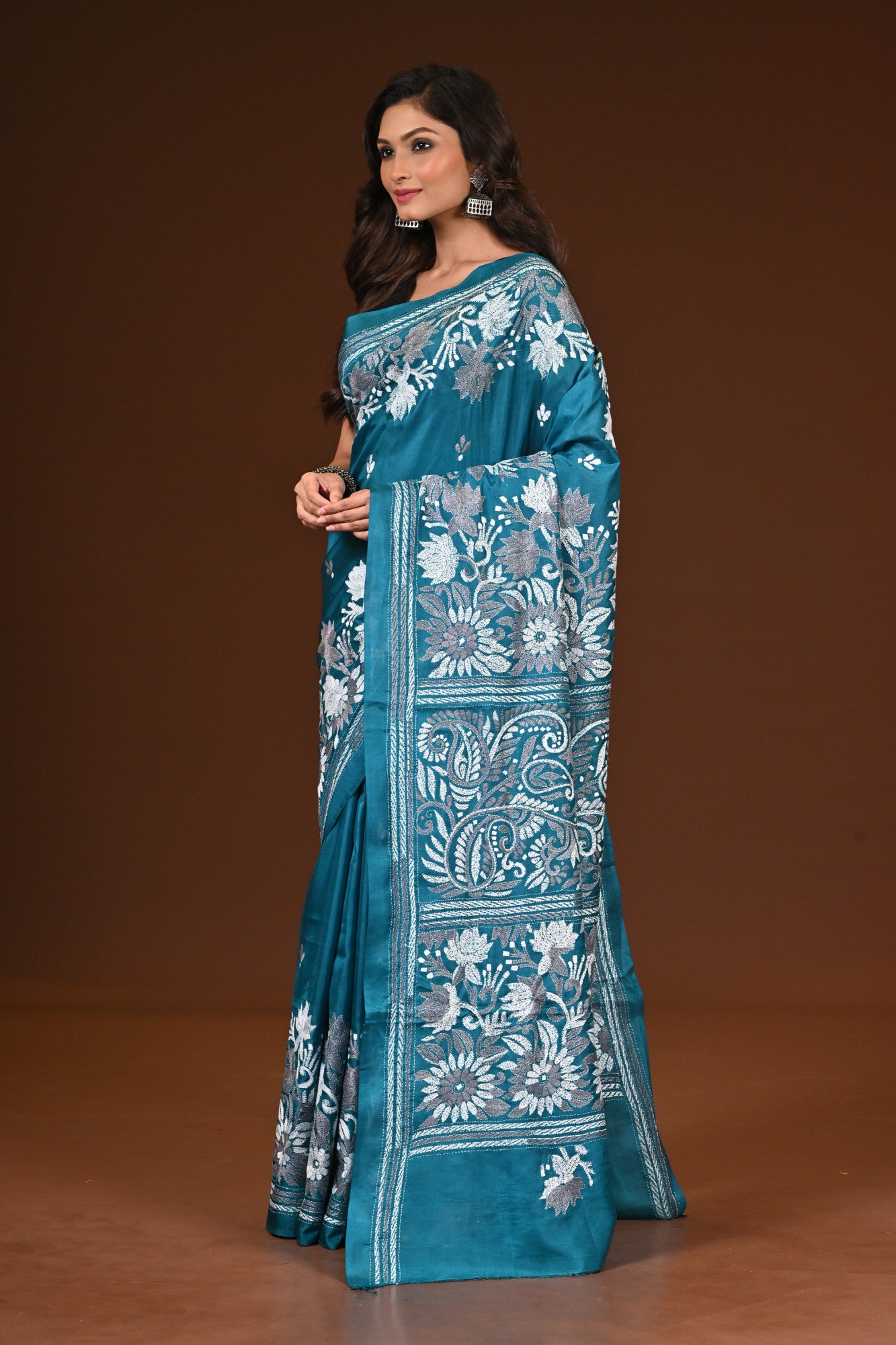 PURE SILK KANTHA SAREE Thumbnail