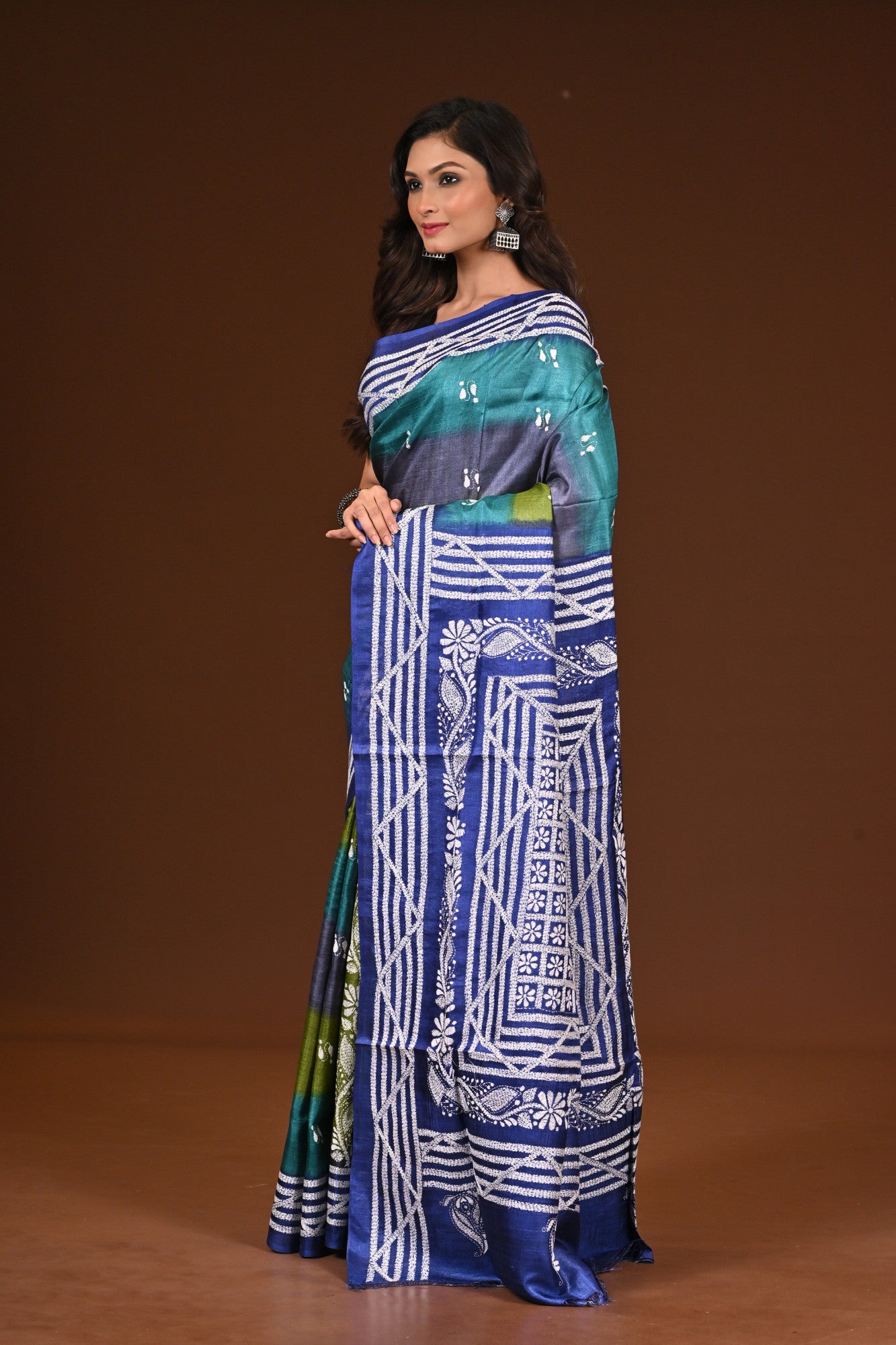 PURE SILK KANTHA SAREE Thumbnail