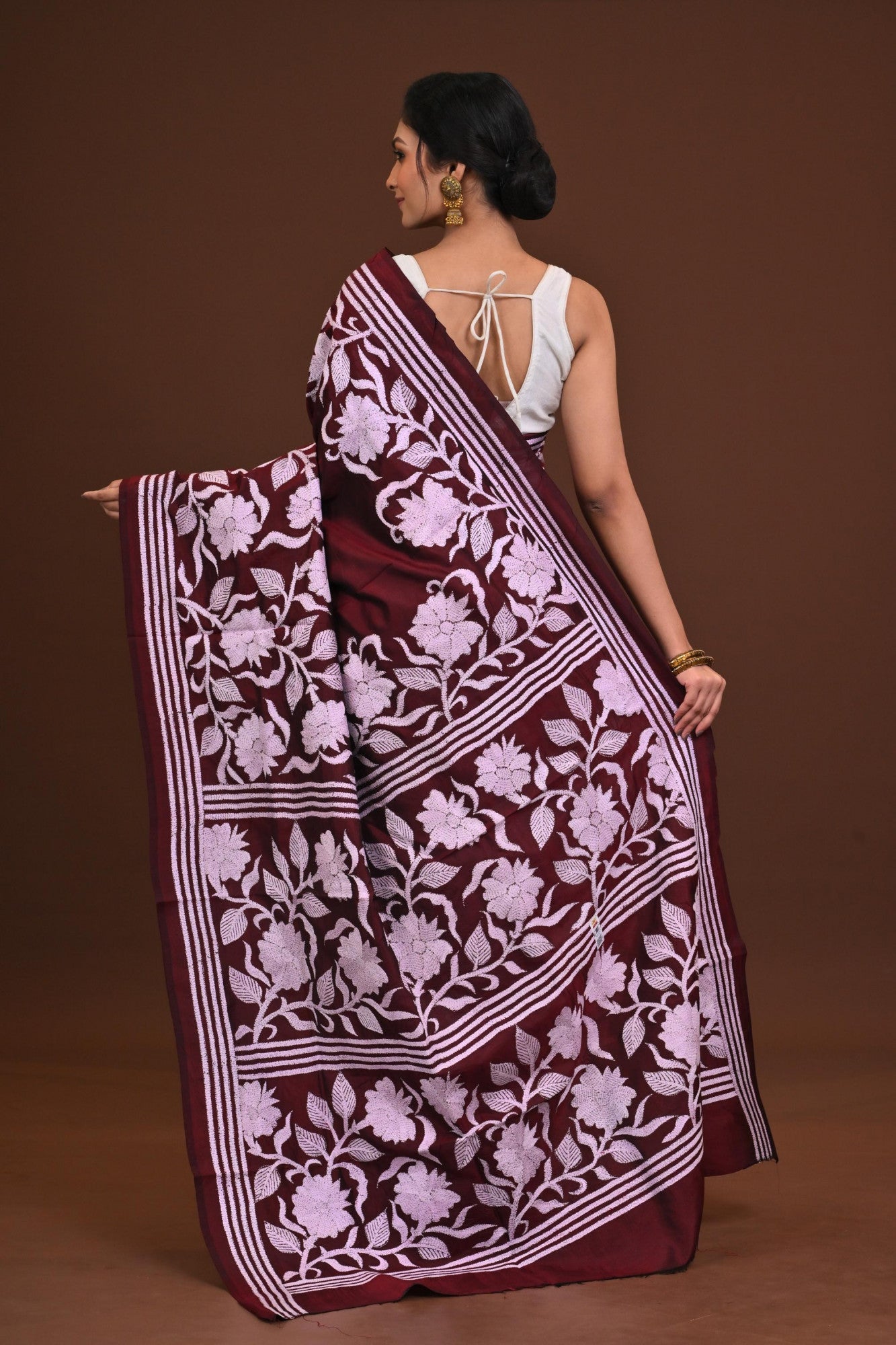 TUSSAR SILK KANTHA SAREE Thumbnail