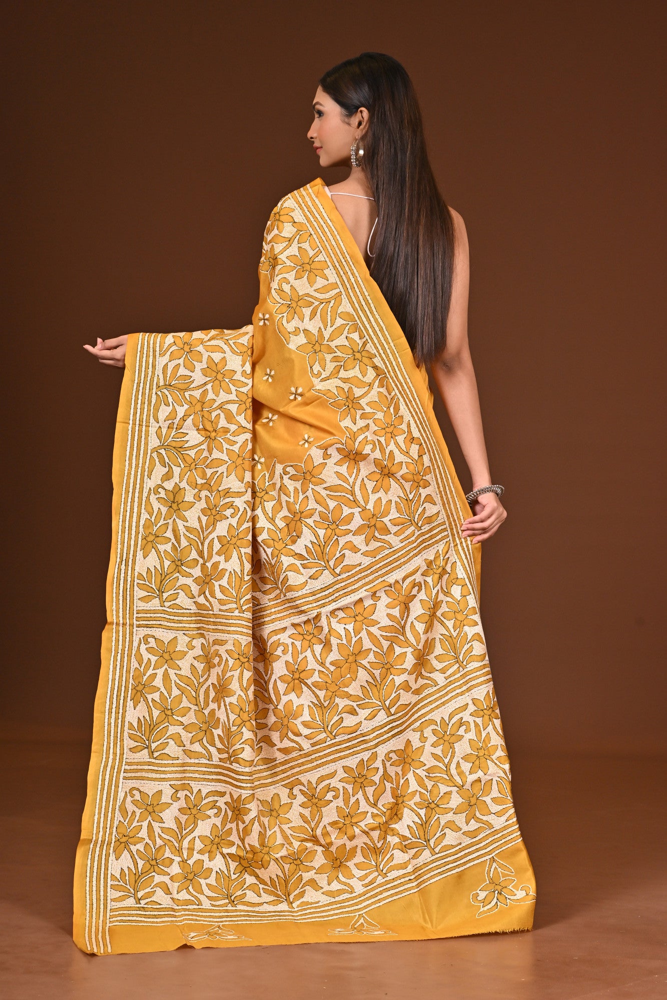 PURE  SILK KANTHA SAREE Thumbnail
