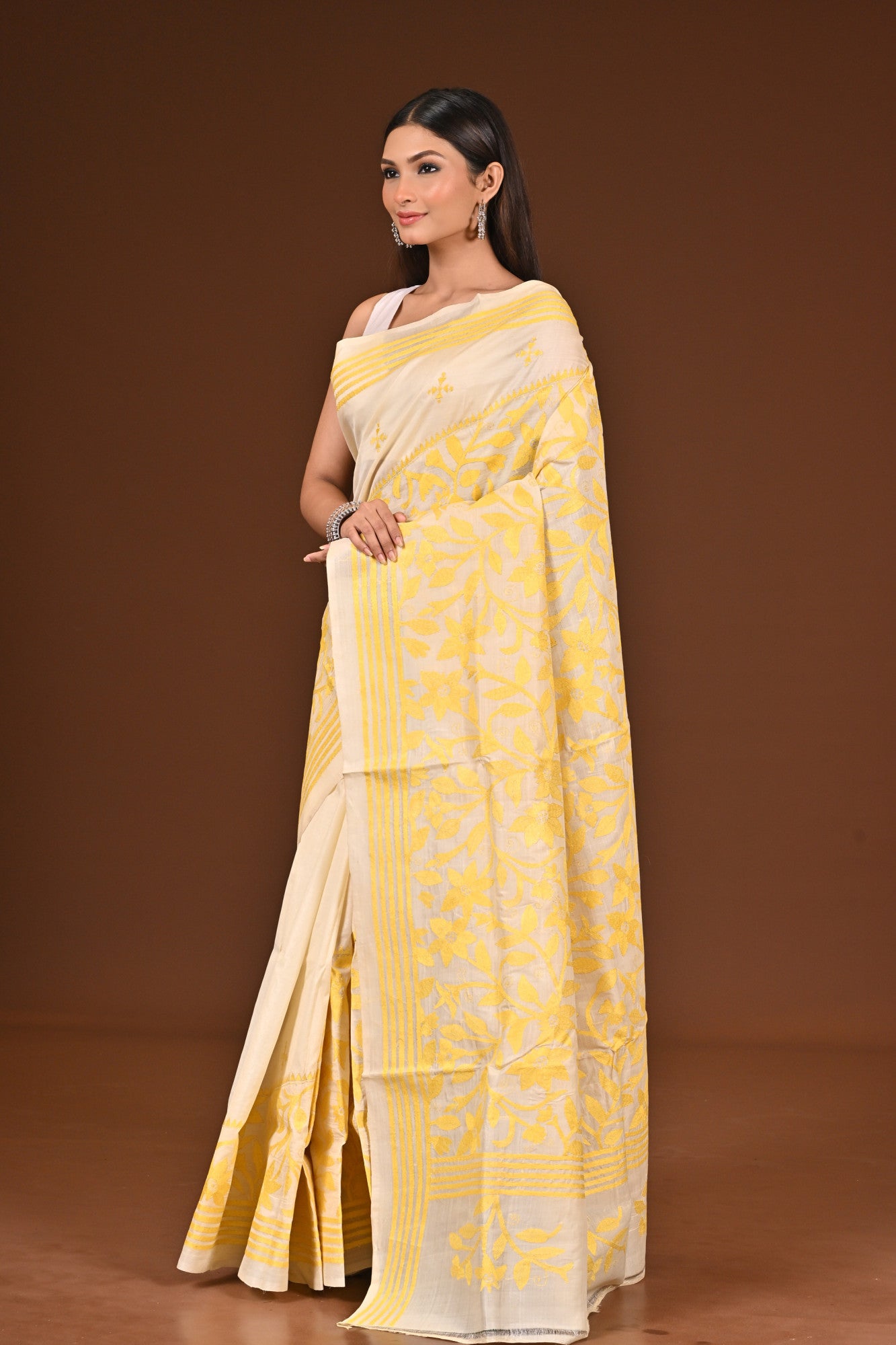 PURE  SILK KANTHA SAREE Thumbnail