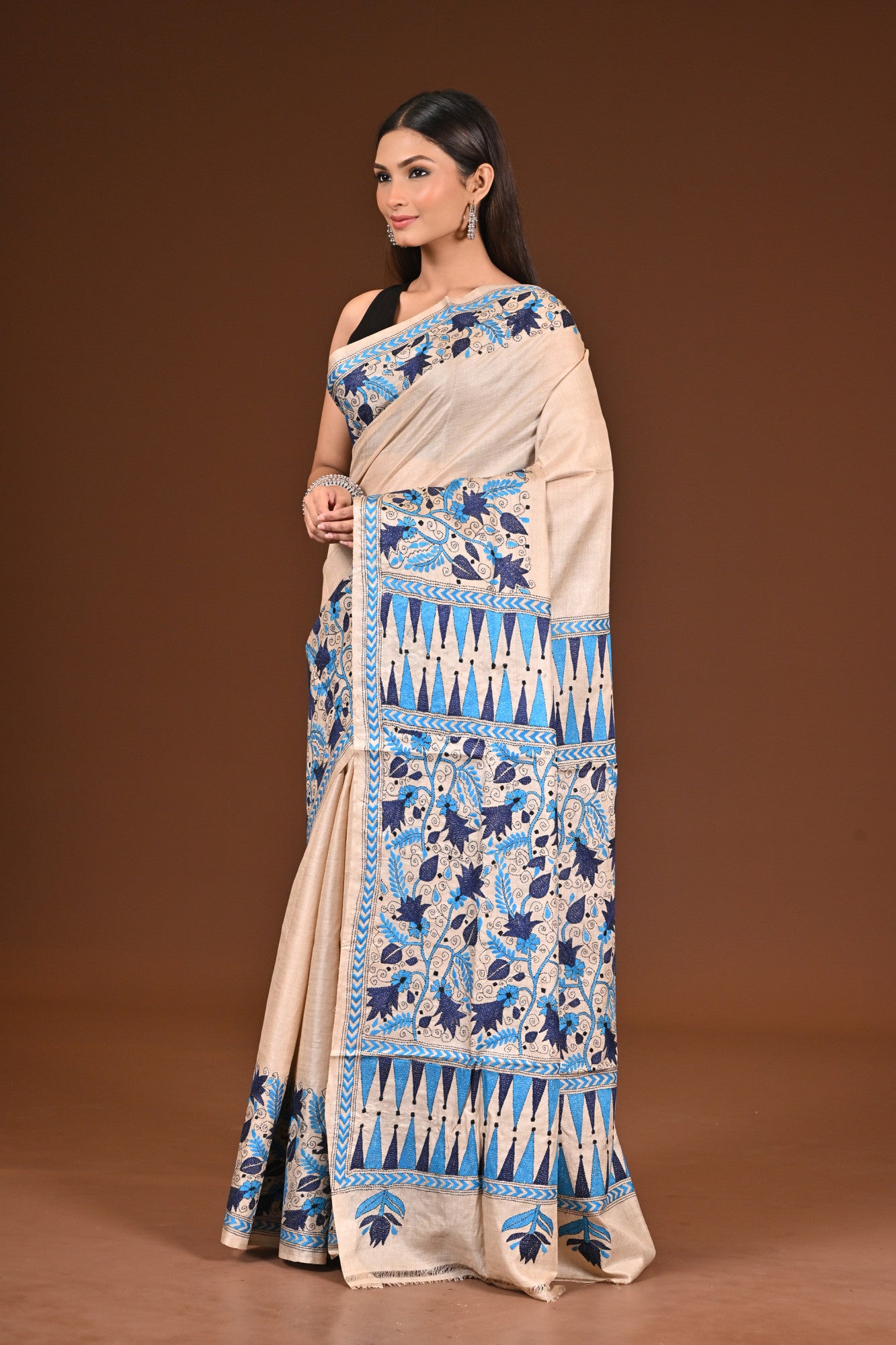 PURE  SILK KANTHA SAREE Thumbnail