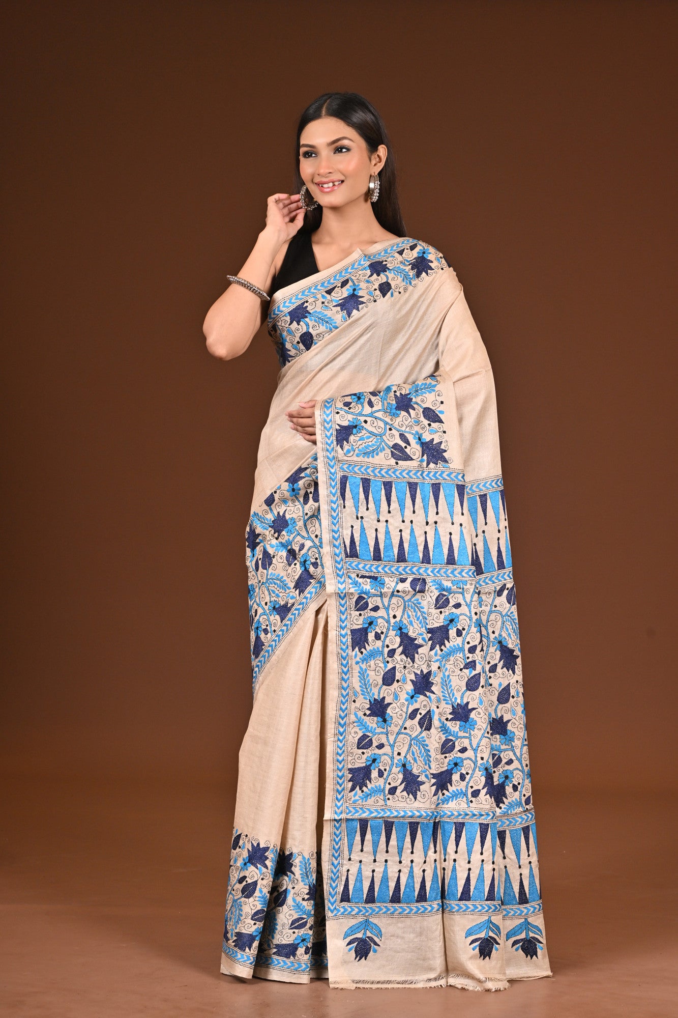 PURE  SILK KANTHA SAREE Thumbnail